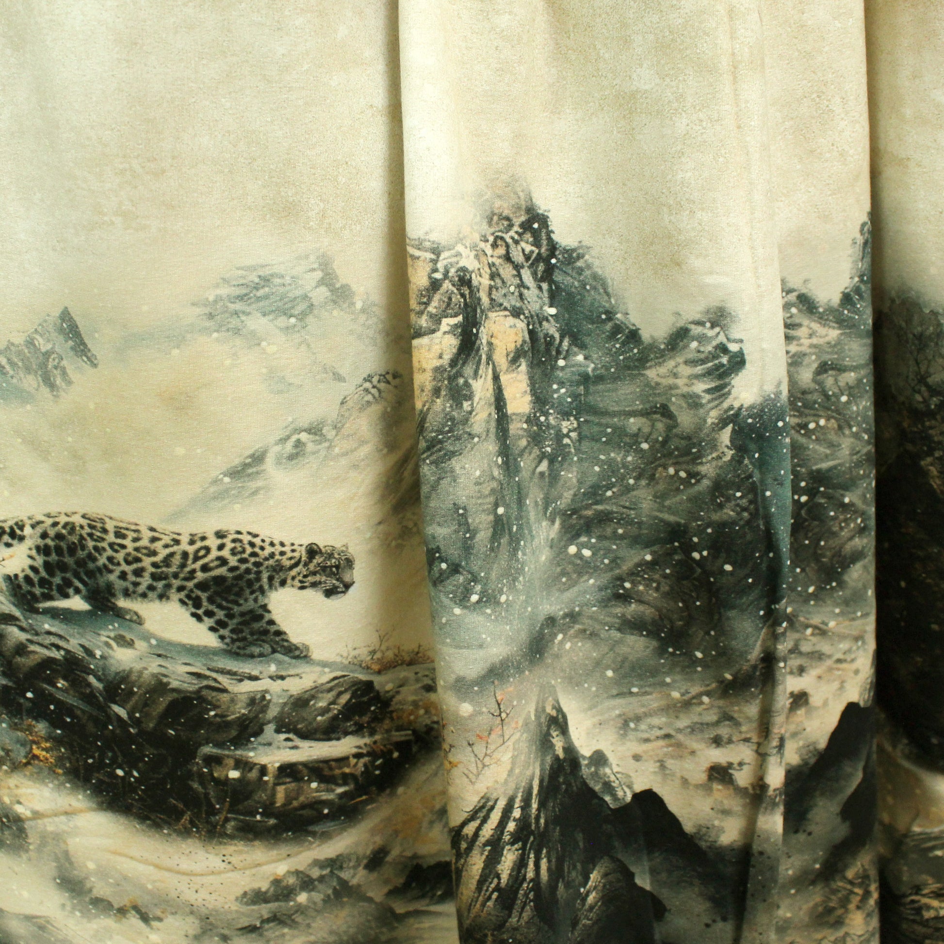 'big cat summit' Dutch digital cotton brushed French terry panel, Oeko-Tex cert.