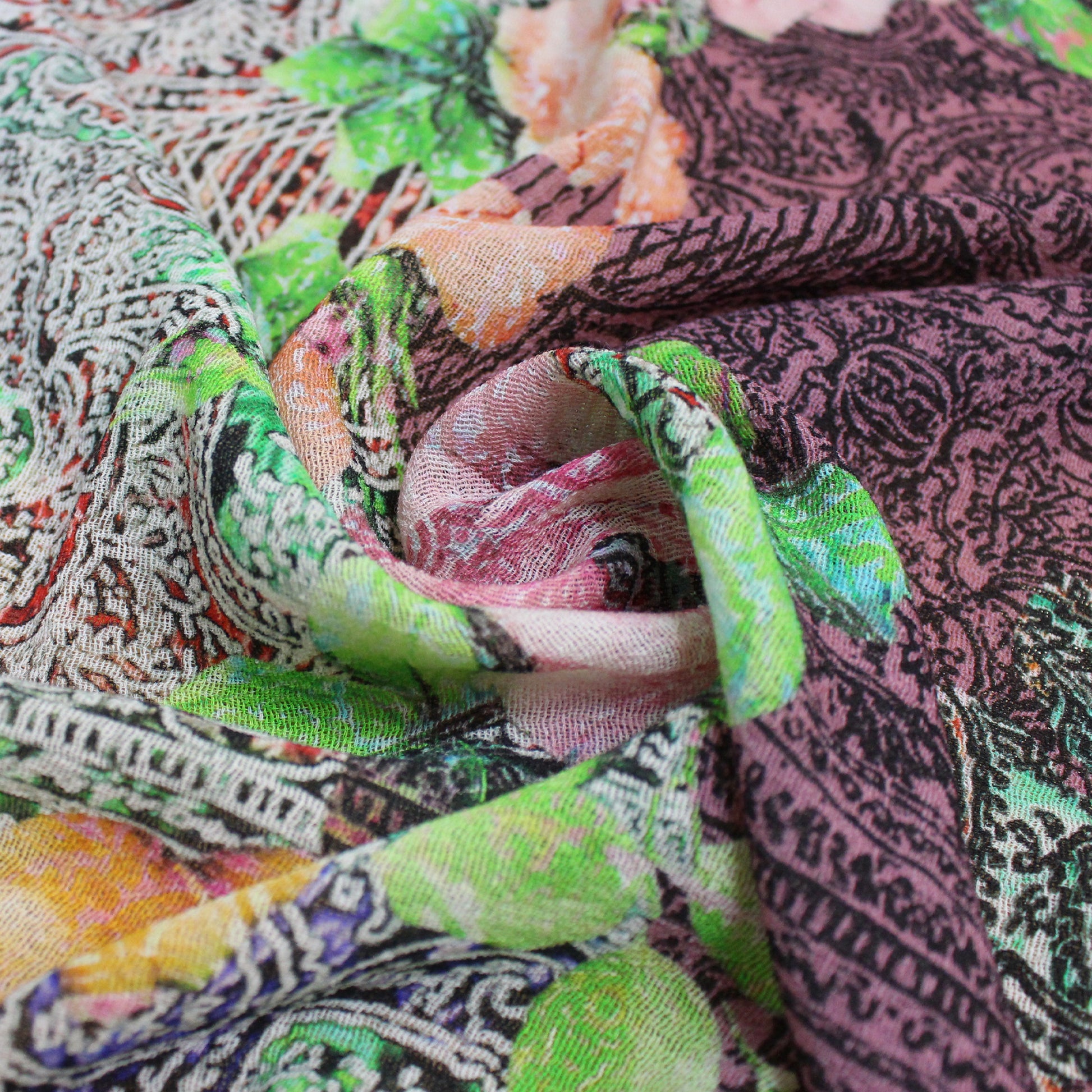 deadstock 'heirloom rose' mid-weight wool crepe panel