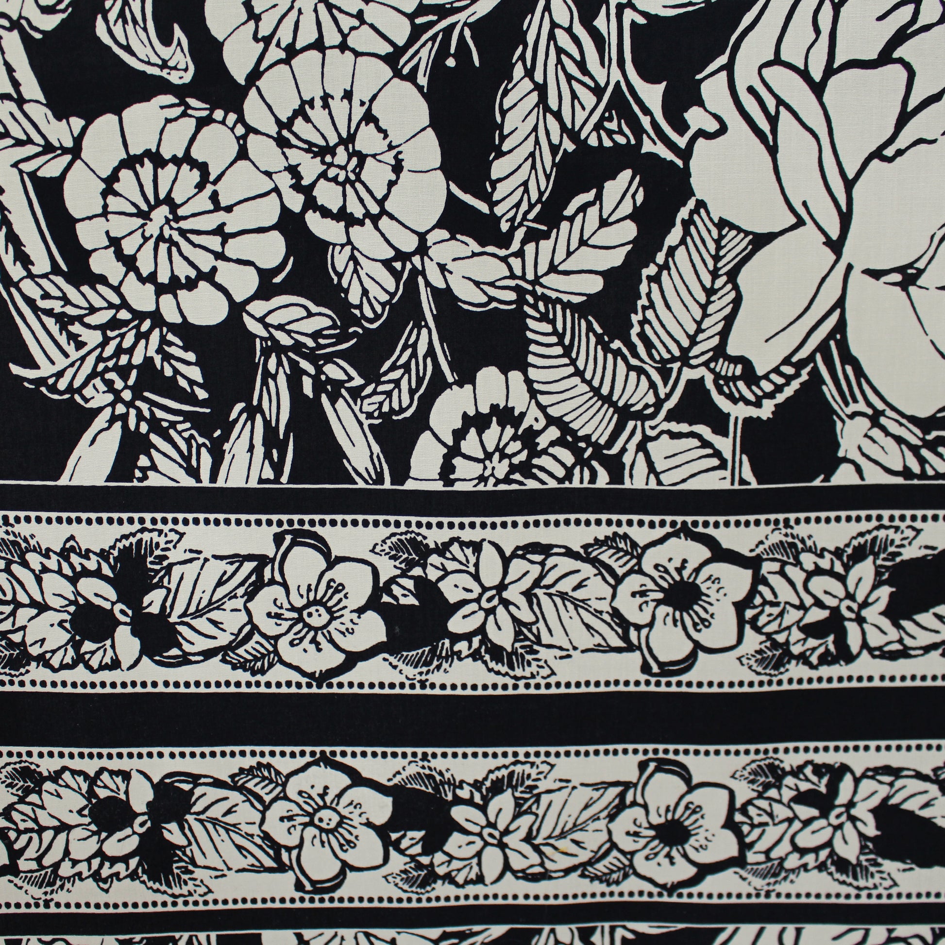 M@x Mara stretch cotton poplin border print