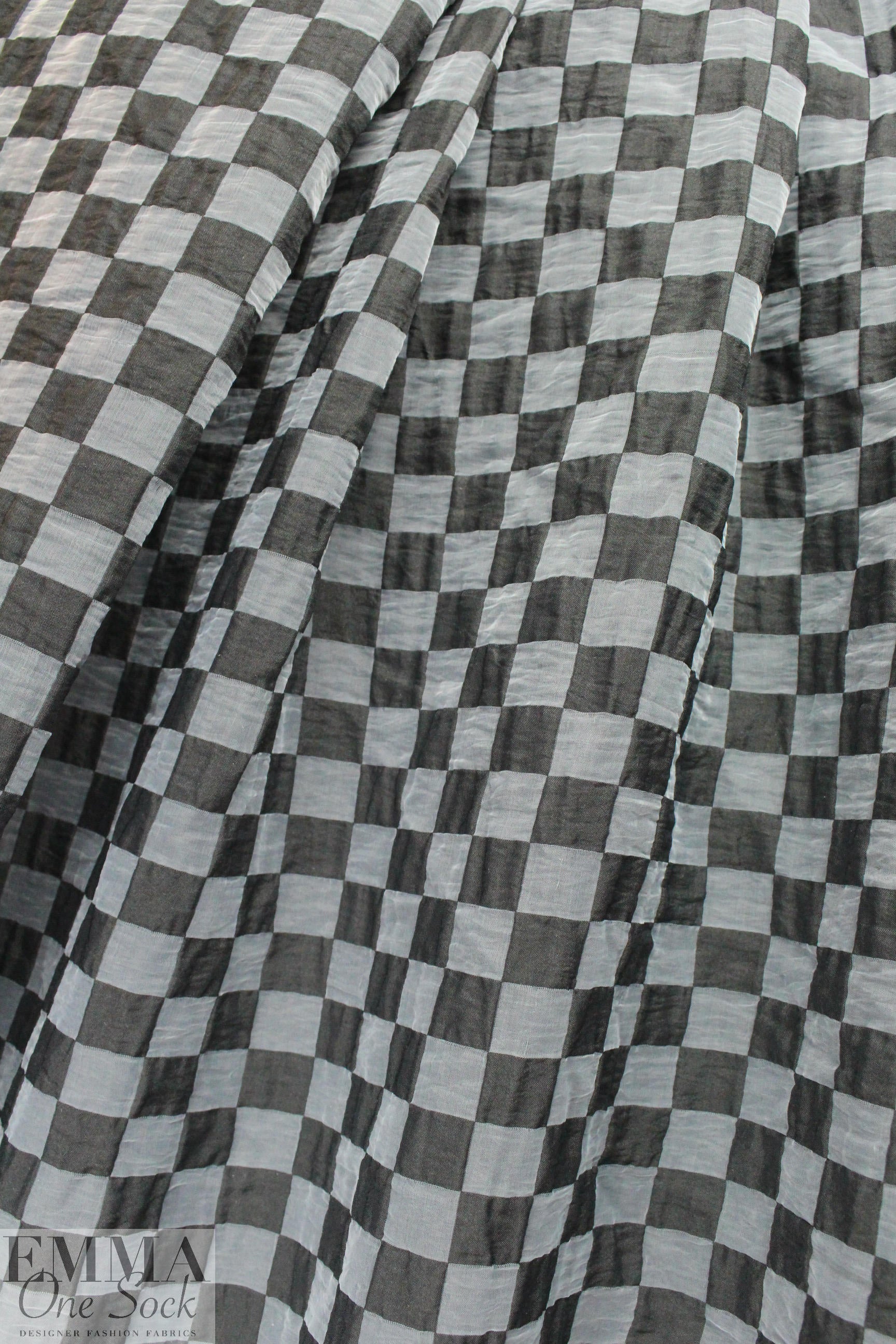 Ji11 Stuart 2-ply checkerboard organza  2 yd