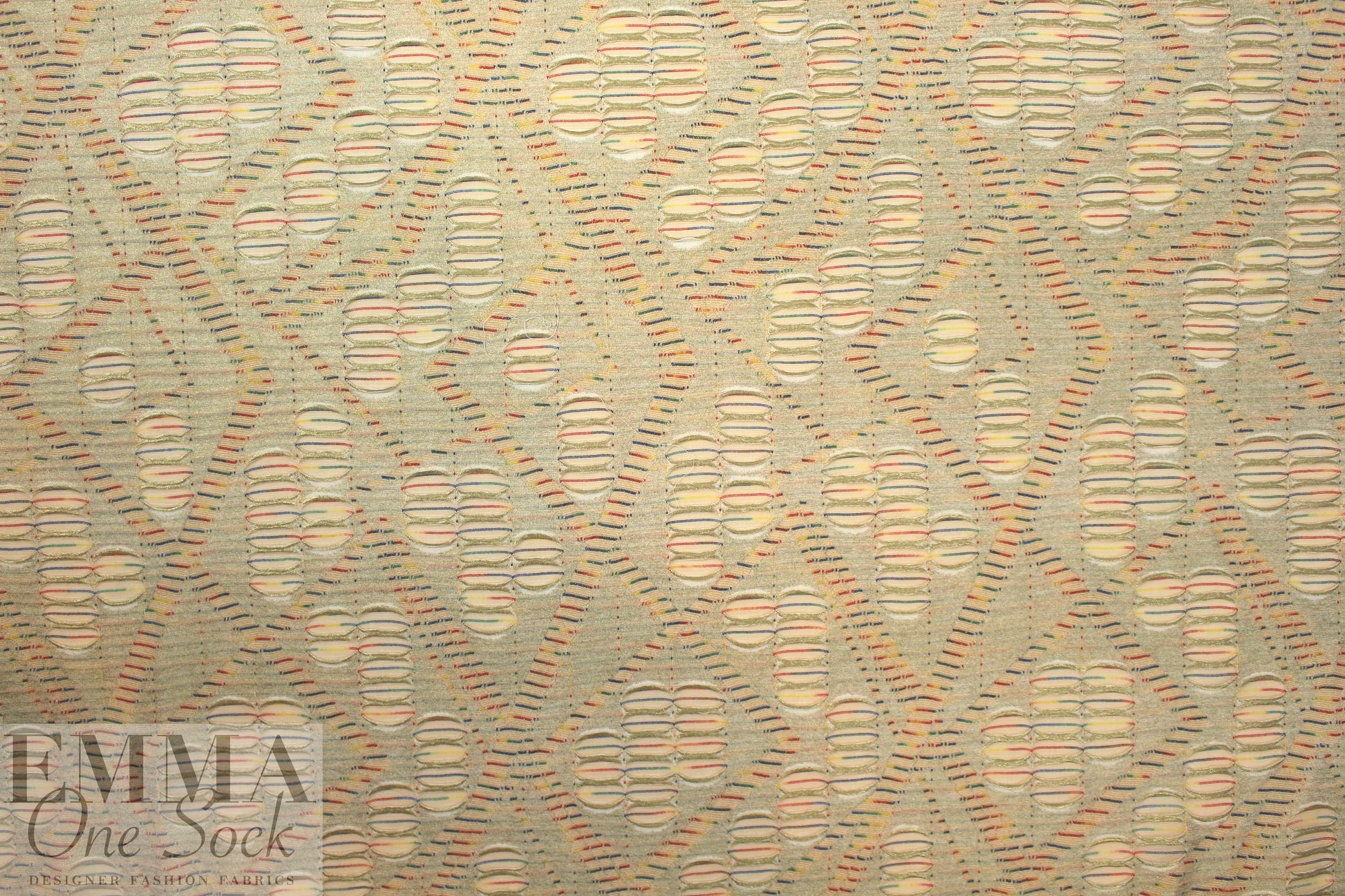 NY designer 'criss cross' metallic yarn dye 2-ply knit