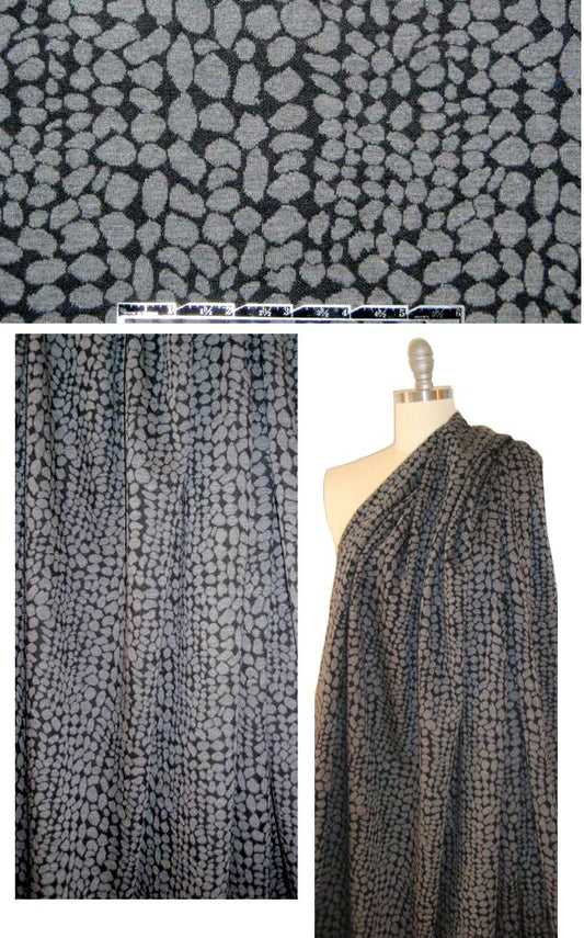 NY designer black/gray pebble yarn-dyed doubleknit