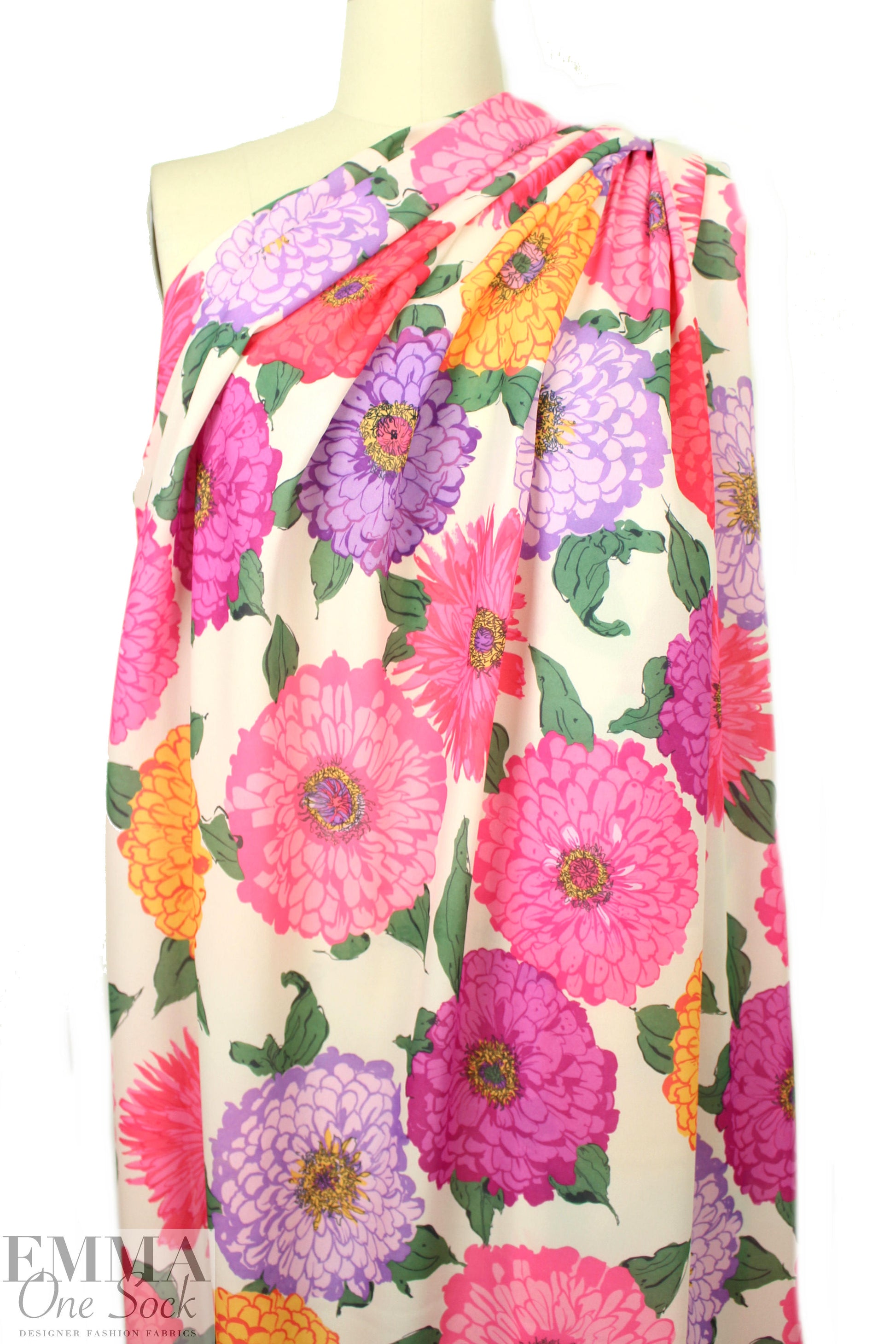 Italian digital dahlia 2-ply poly crepe .75 yds