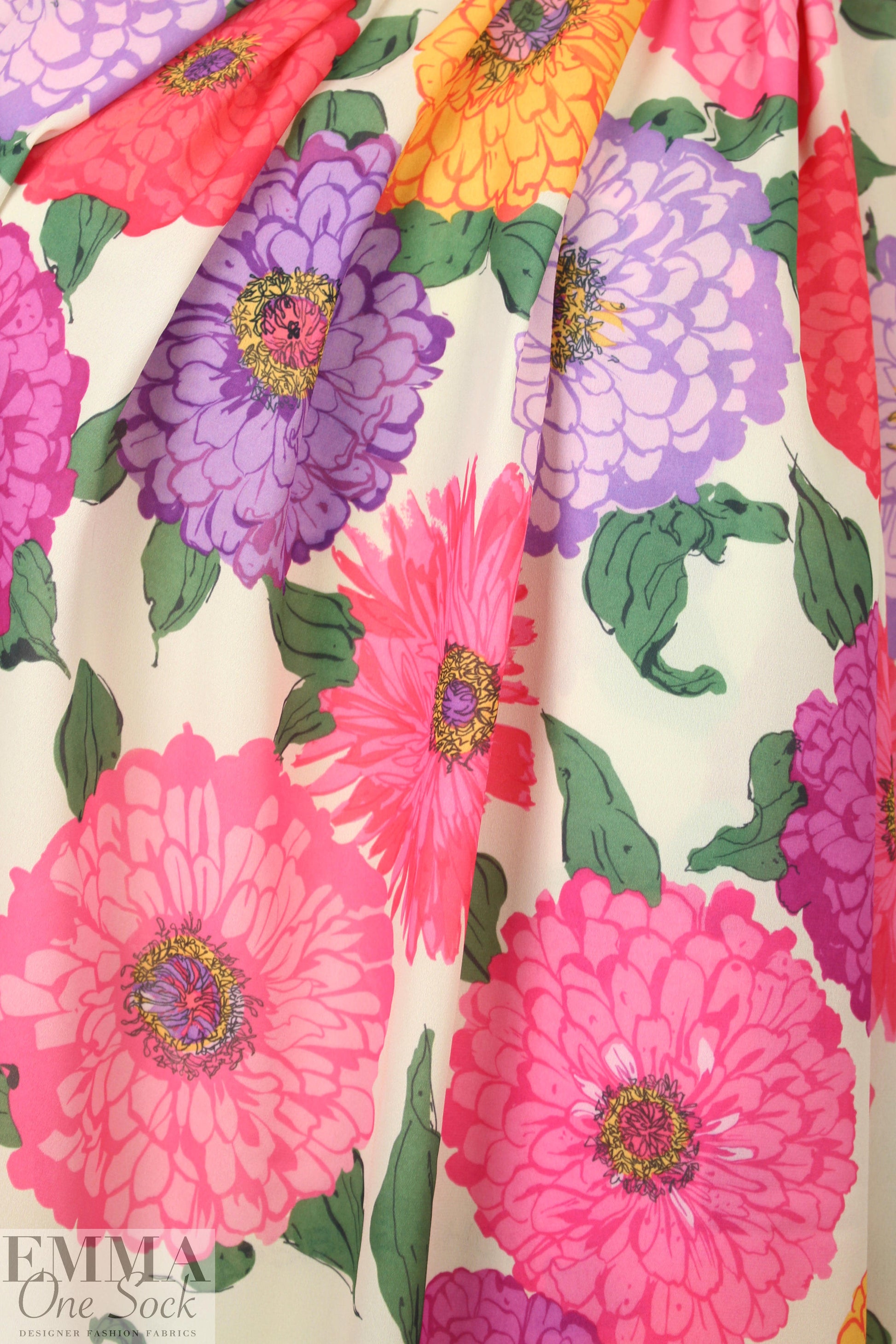 Italian digital dahlia 2-ply poly crepe .75 yds