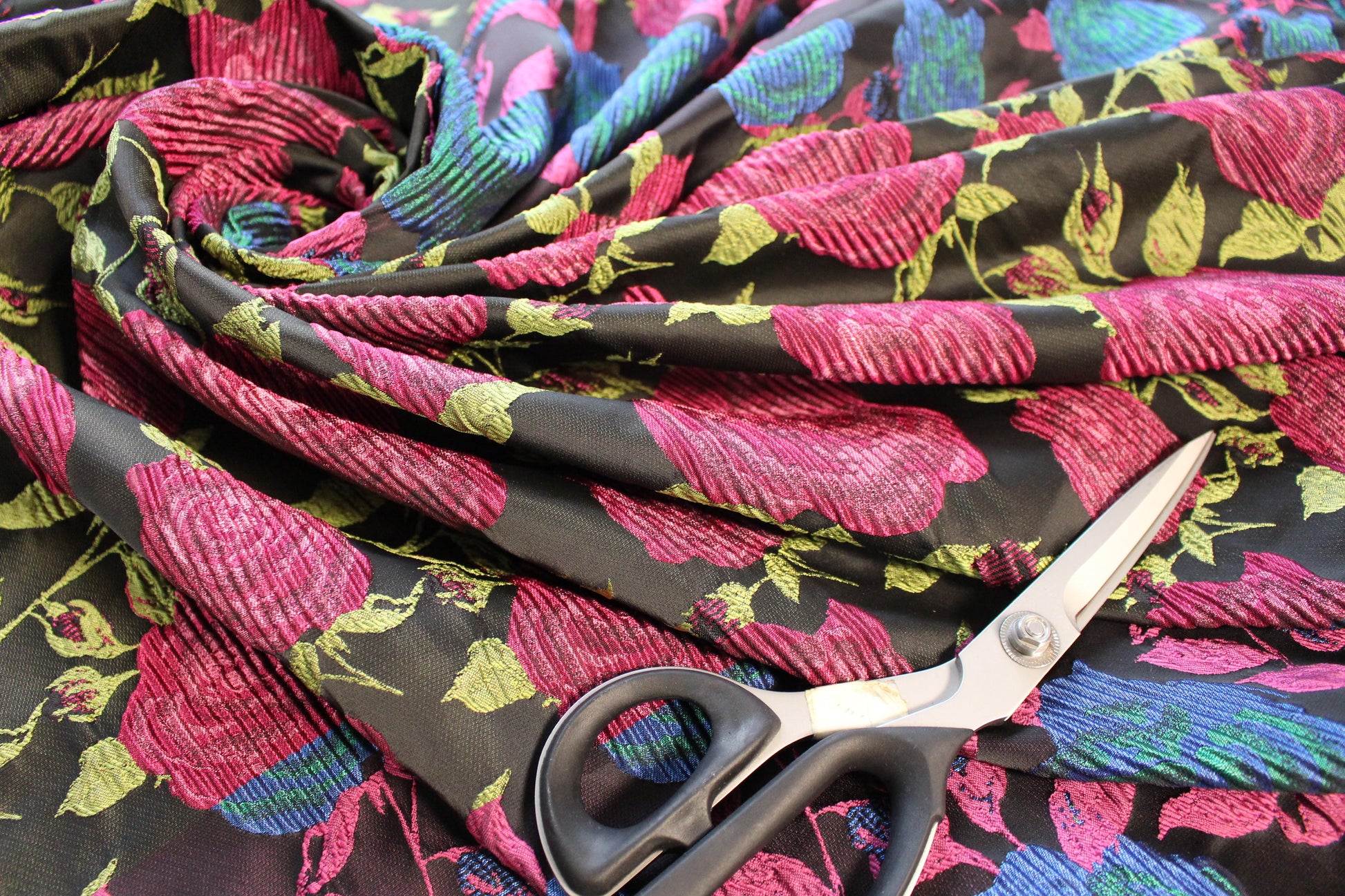 NY designer textured floral brocade - magenta/sapphire
