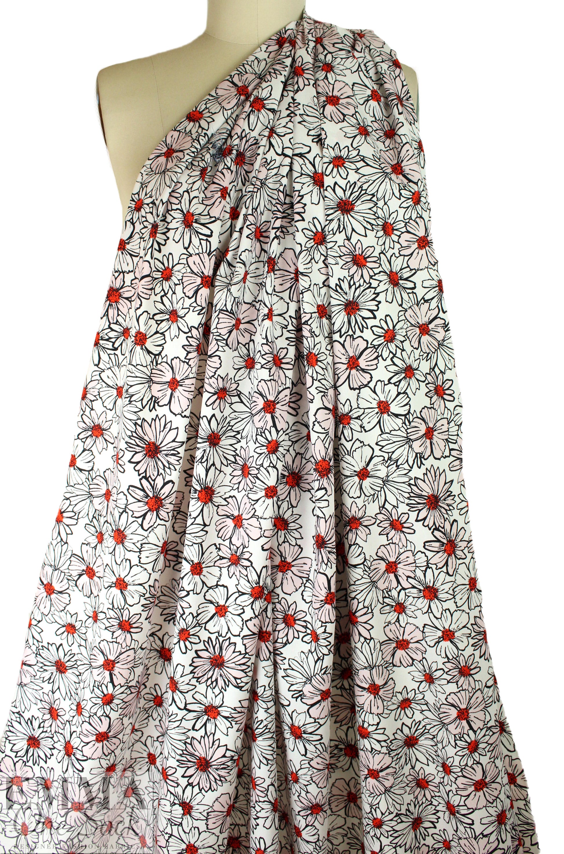 Italian 'daisy, daisy' cotton shirting 1.5 yds