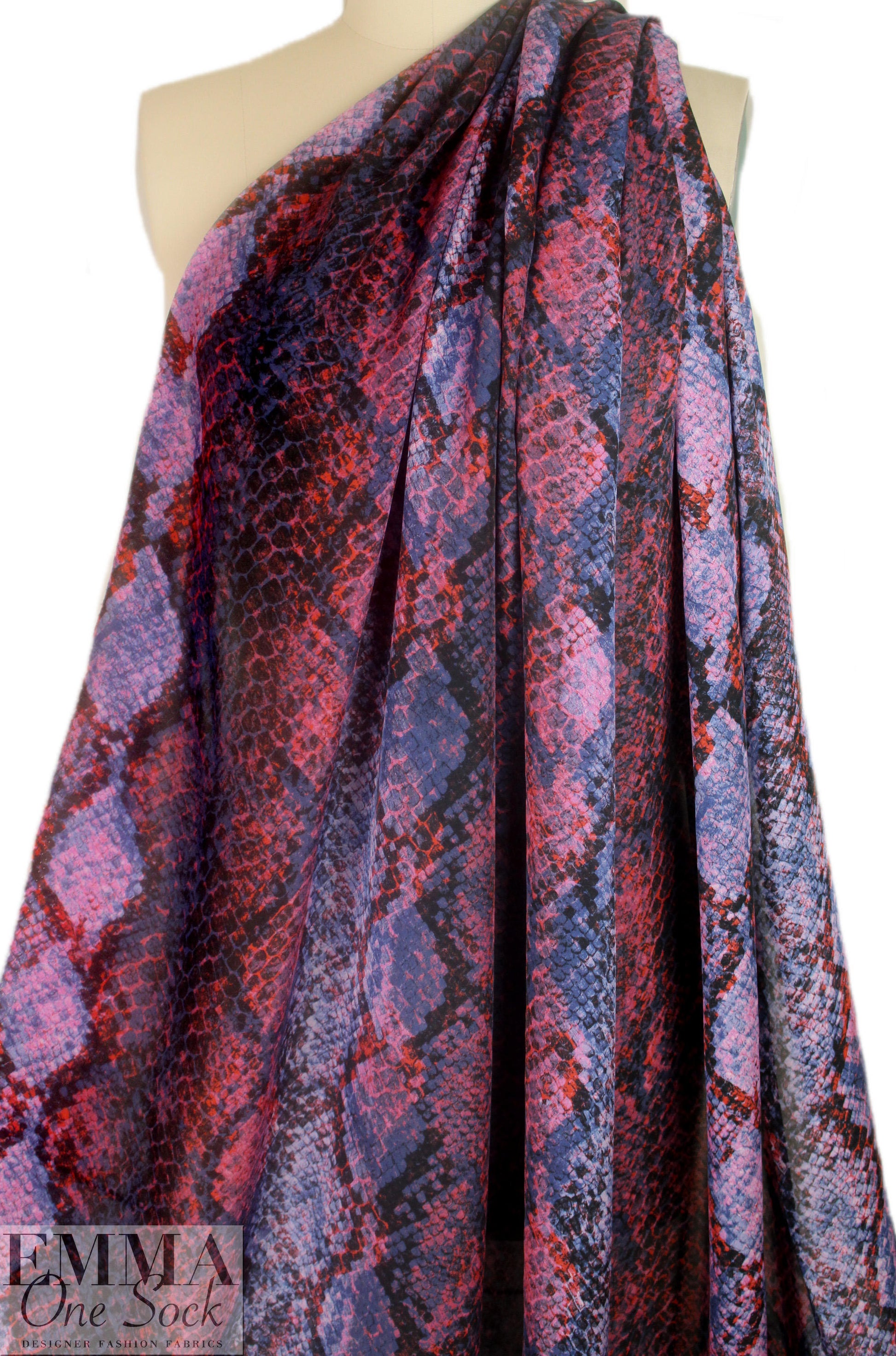 NY designer 'reptile ombre' silk georgette 2 yds