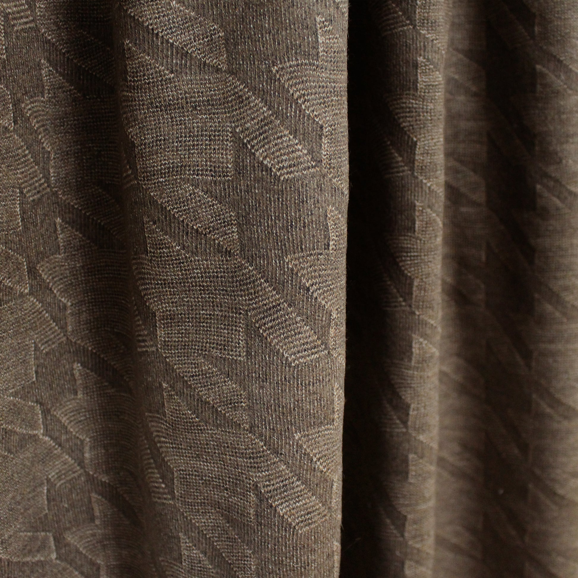 Italian wool houndstooth knit