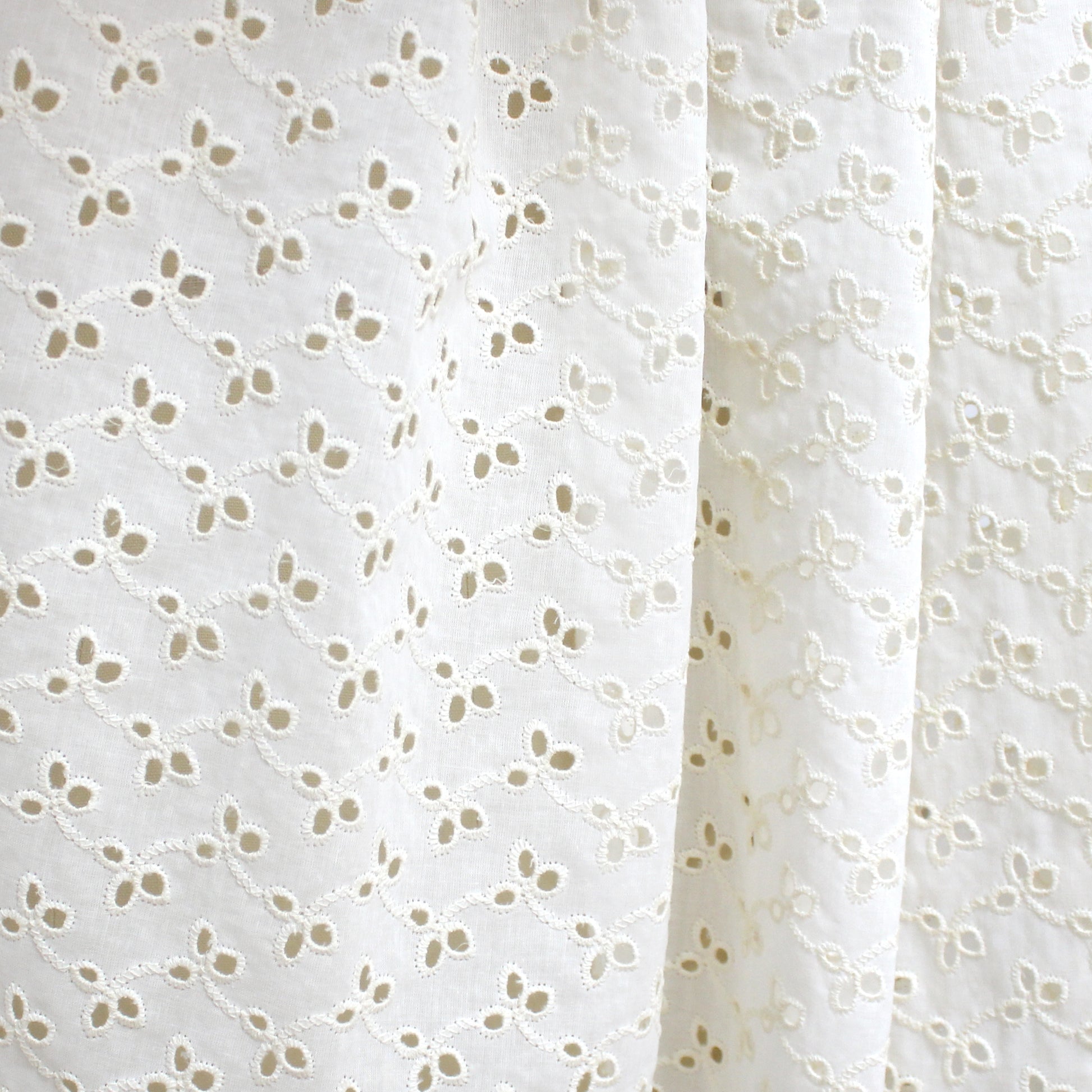 'rosemary' embroidered cotton eyelet - cream