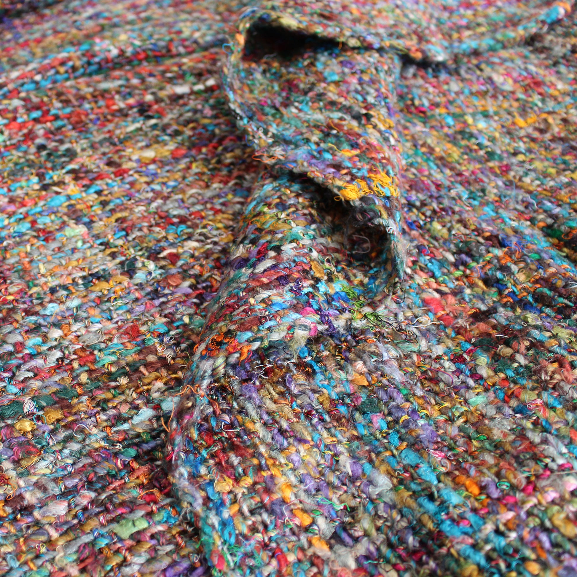 handwoven cotton/viscose multi-yarn woven