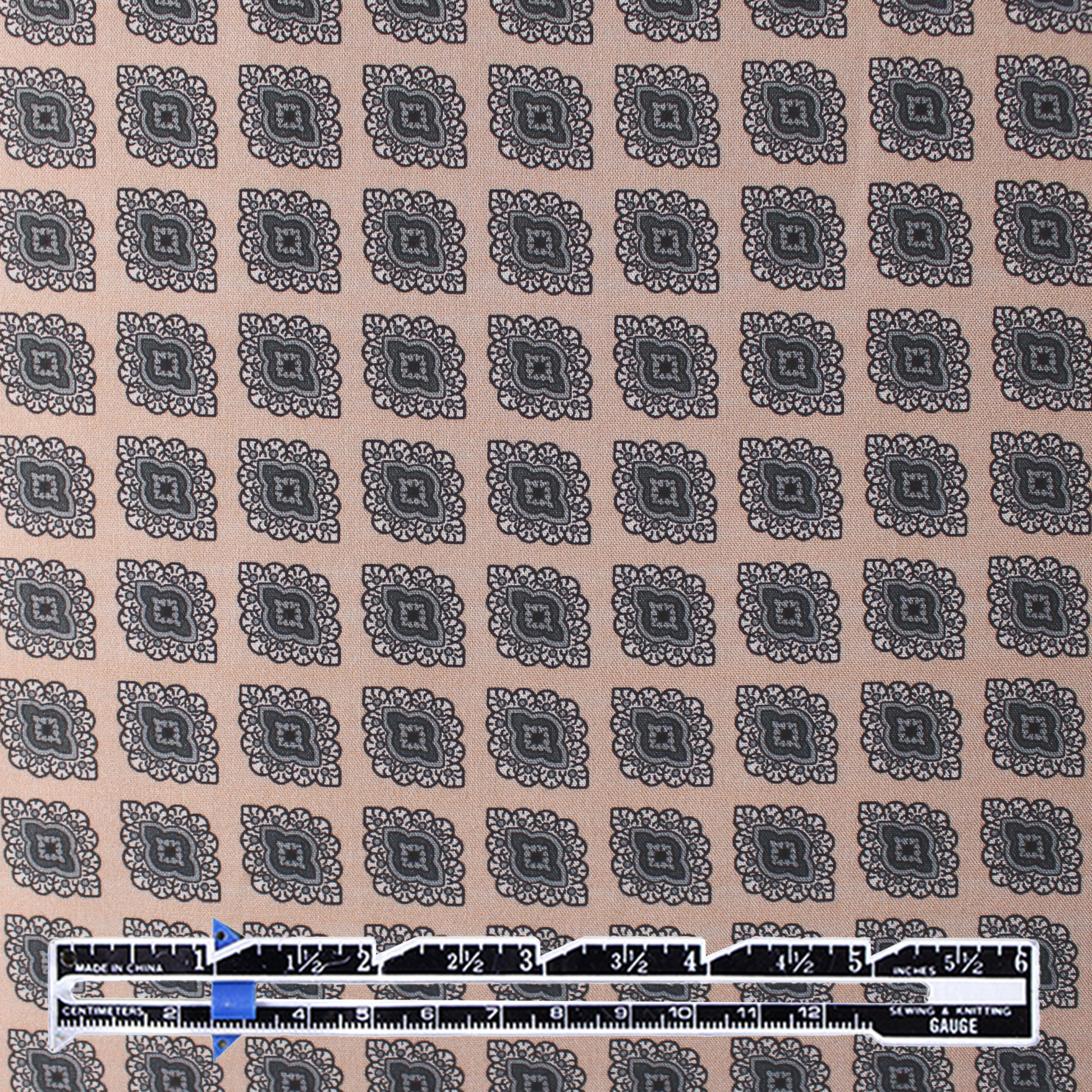 Italian 'petite medallion' dressweight Lyocell woven