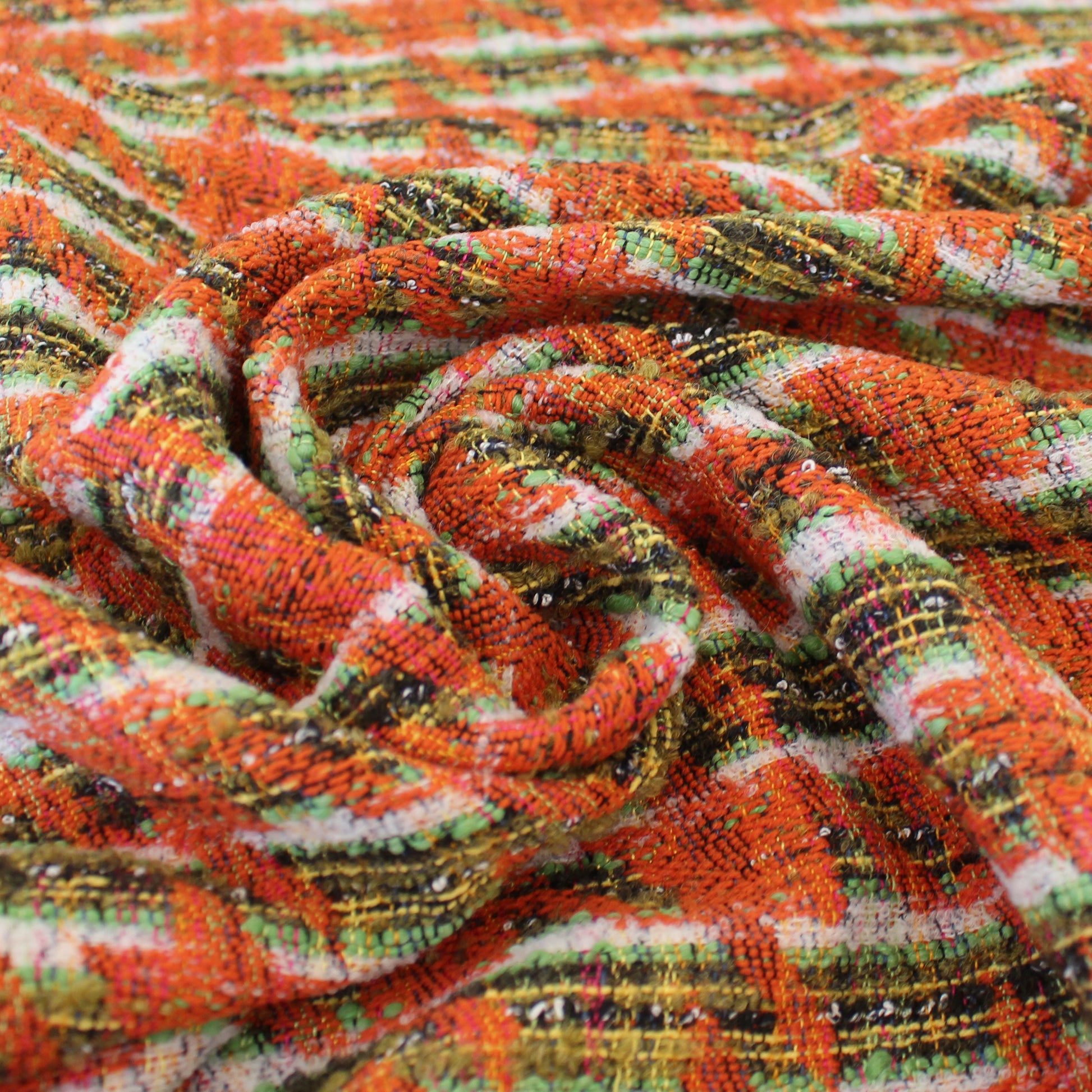 Fine Italian 'modern houndstooth' suiting - pumpkin