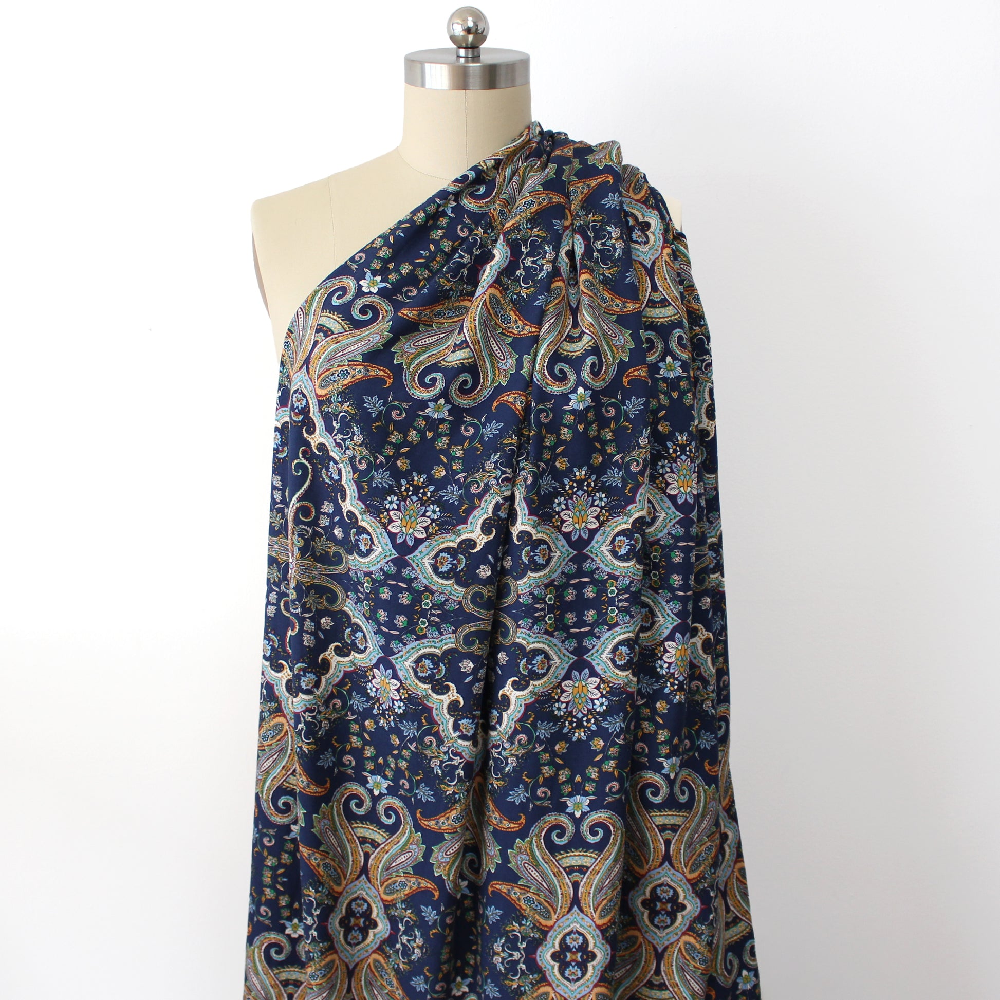 Italian 'indigo paisley