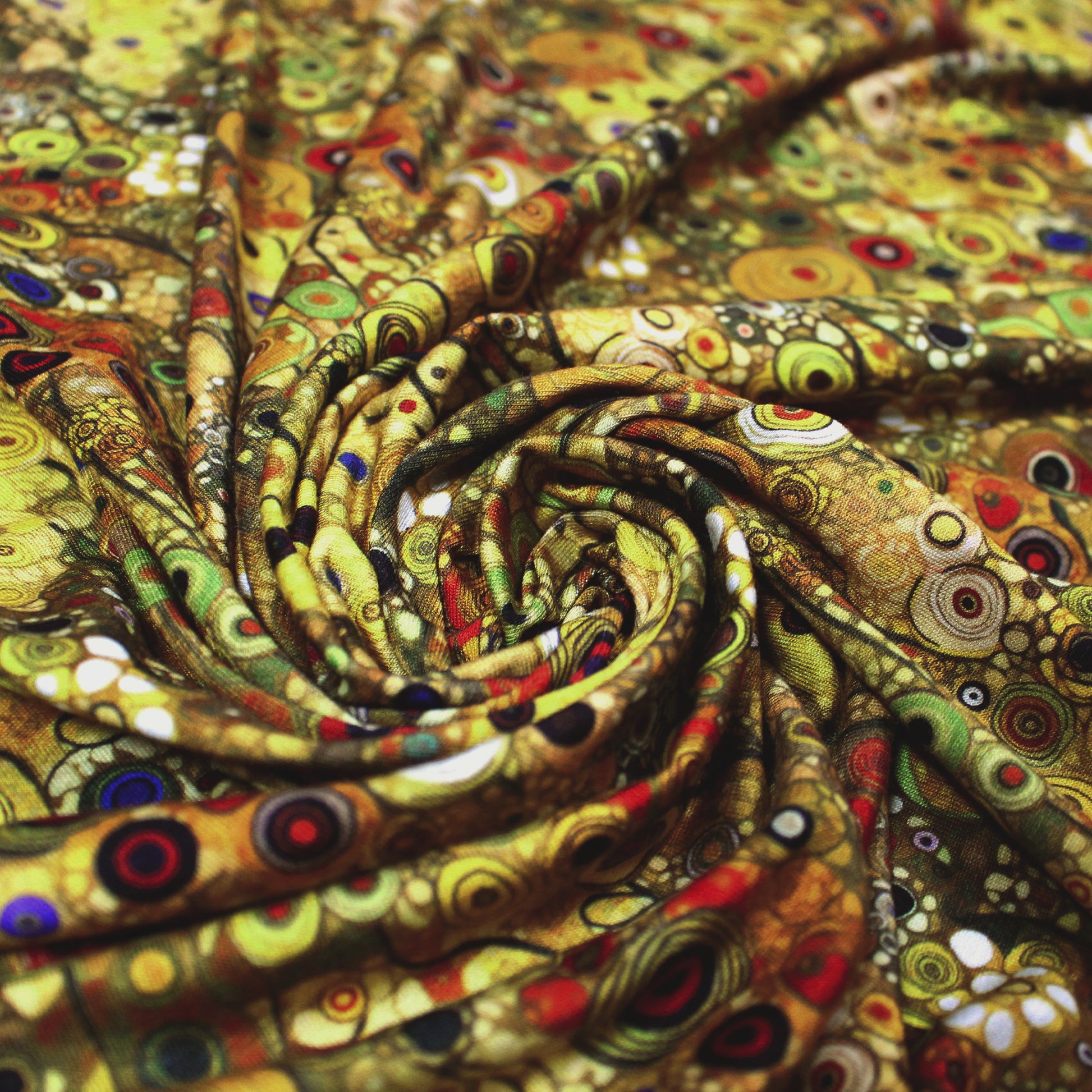Dutch digital 'Klimt study' viscose knit, Oeko-Tex cert. - gold