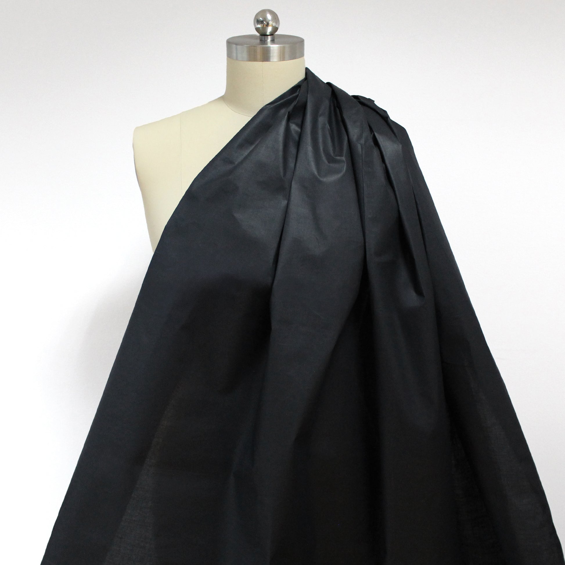Premium 100% cotton organdy - black