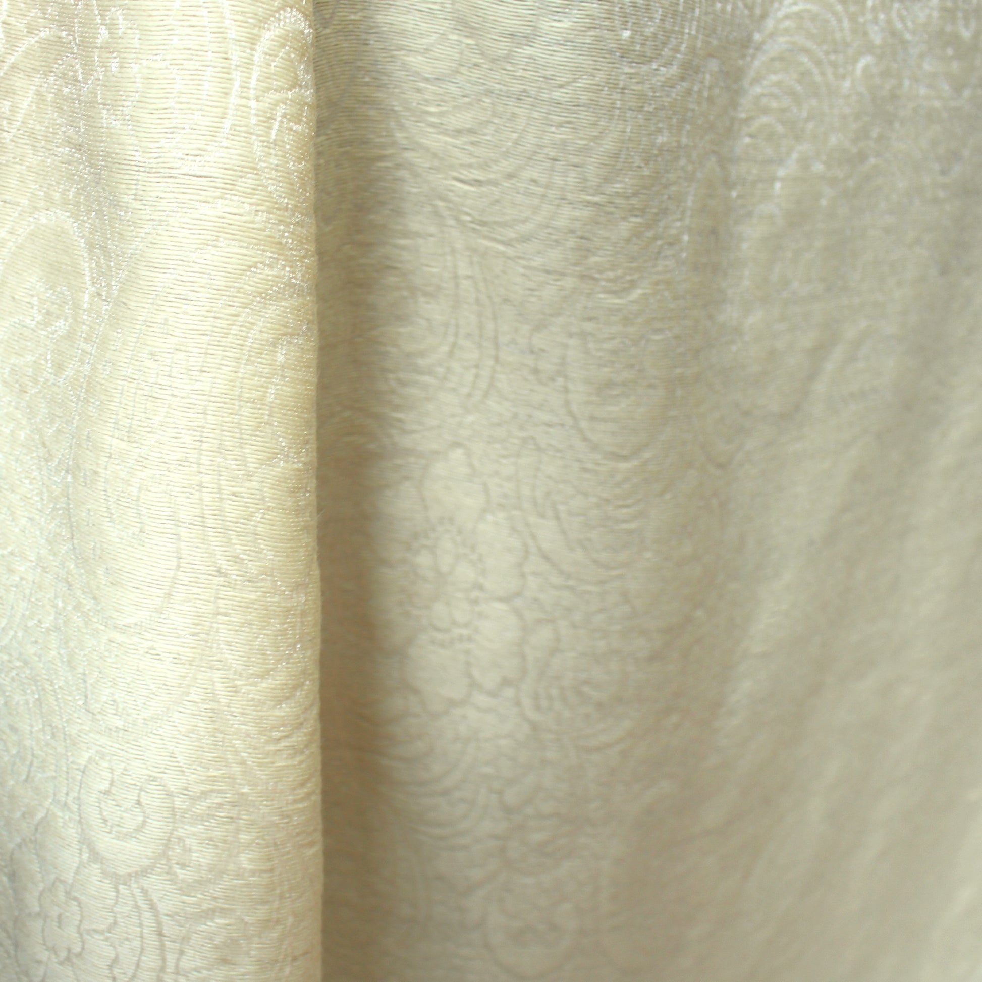 Etr0 lustrous 'antique flora' wool/Lurex brocade