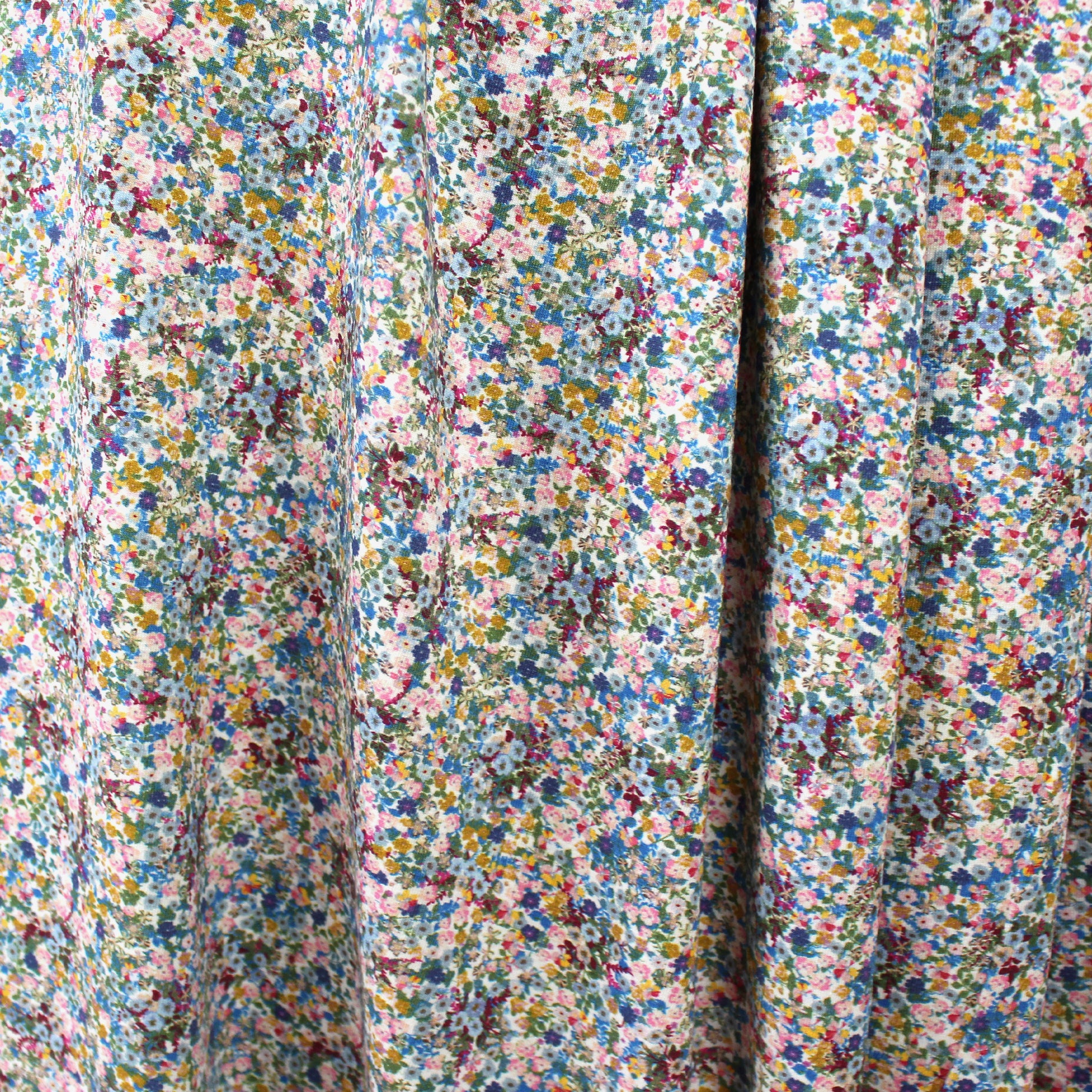 Dutch digital cotton knit 'Millefleurs' Oeko-Tex cert. - cream/blue