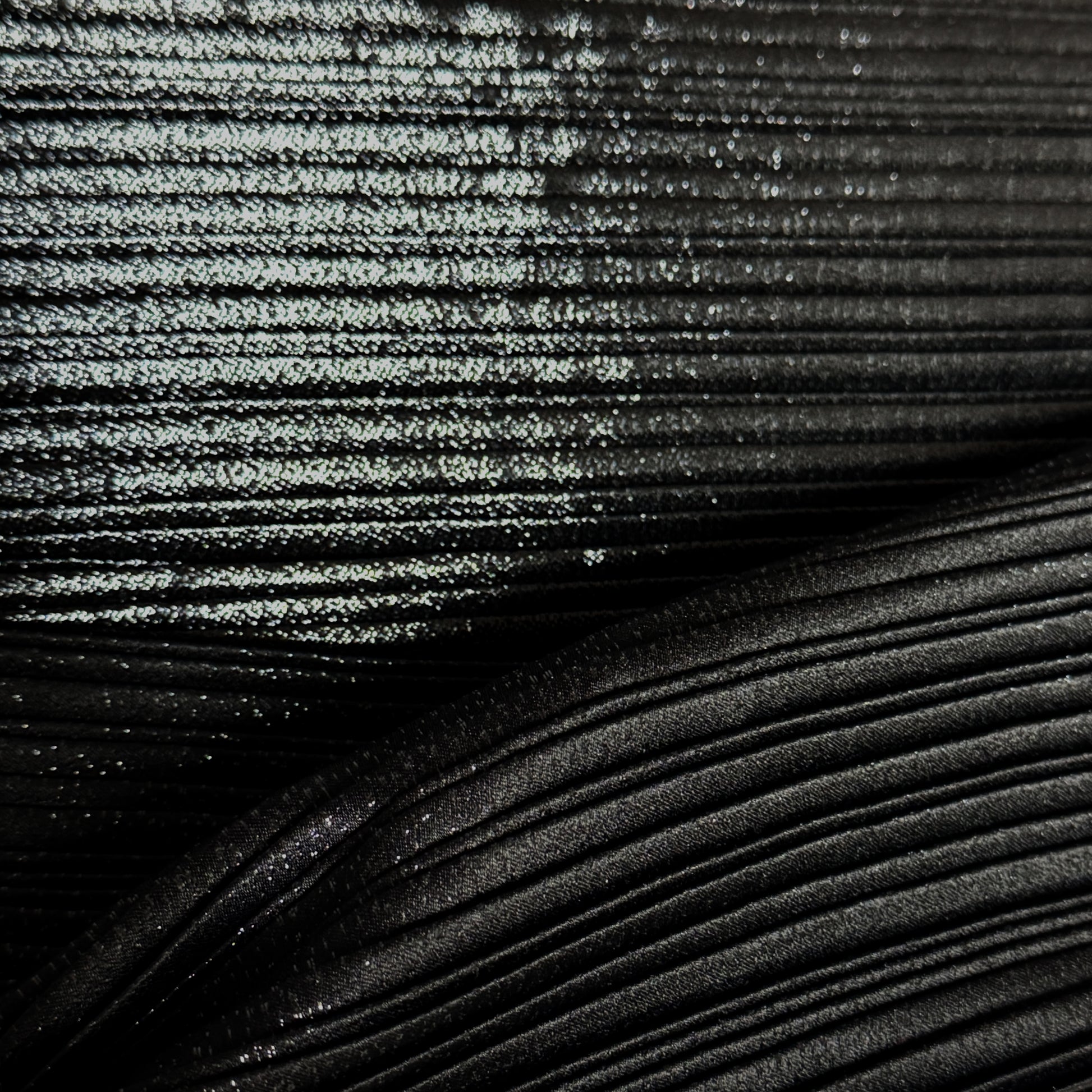 French silk/Lurex plisse - black
