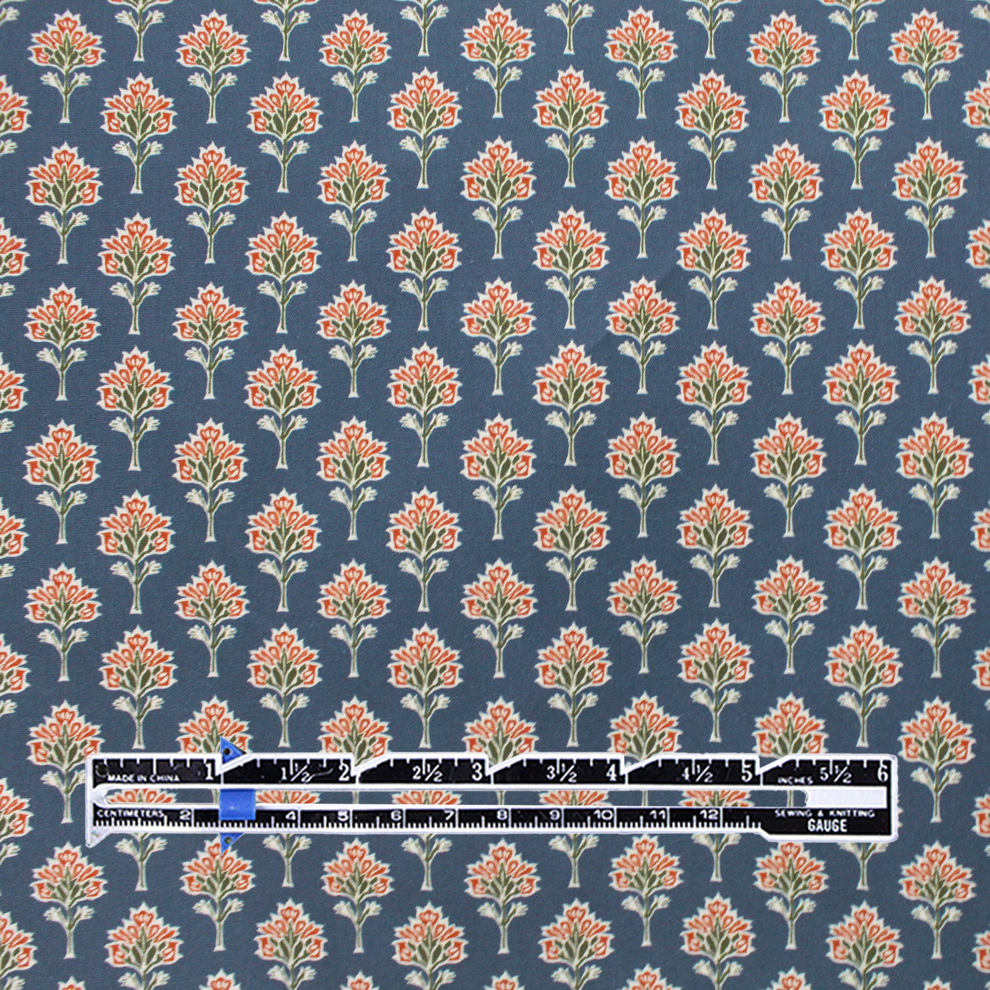 Dutch 'Cotswold floral' cotton poplin - loch blue