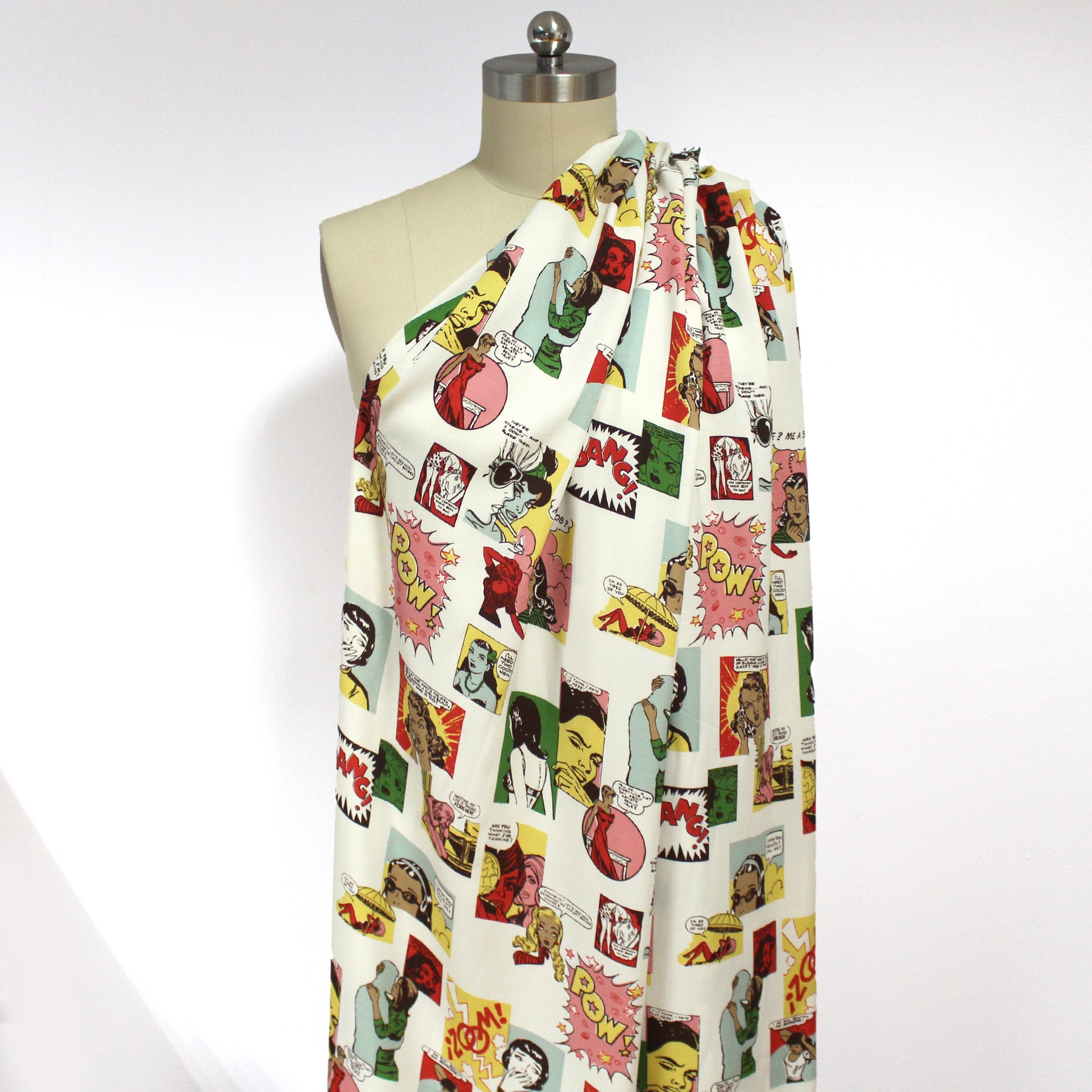 Ref0rmation 'vintage comic' viscose crepe woven