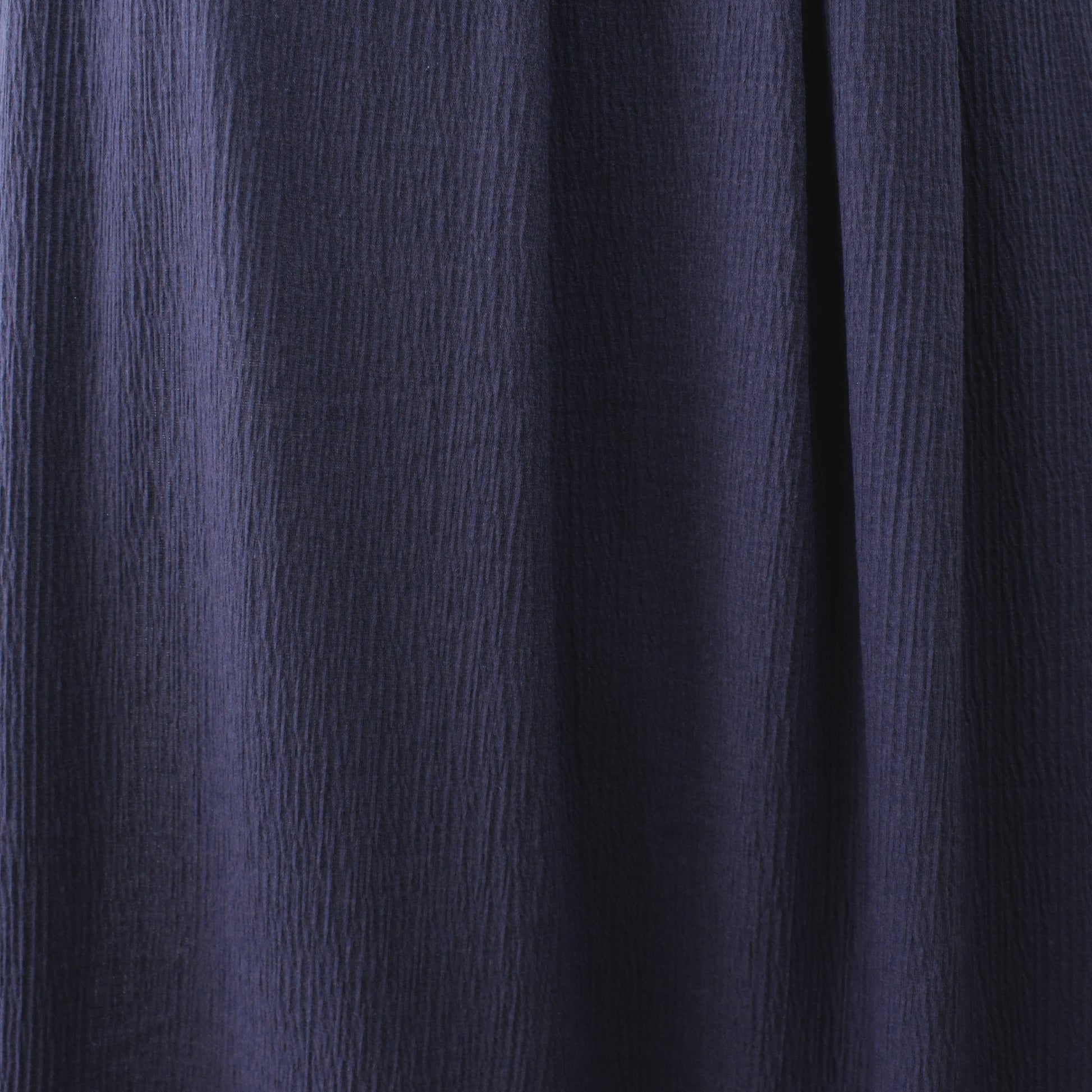 'crinkle cotton' dressweight seersucker - navy