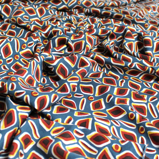 'geode' drapey viscose twill