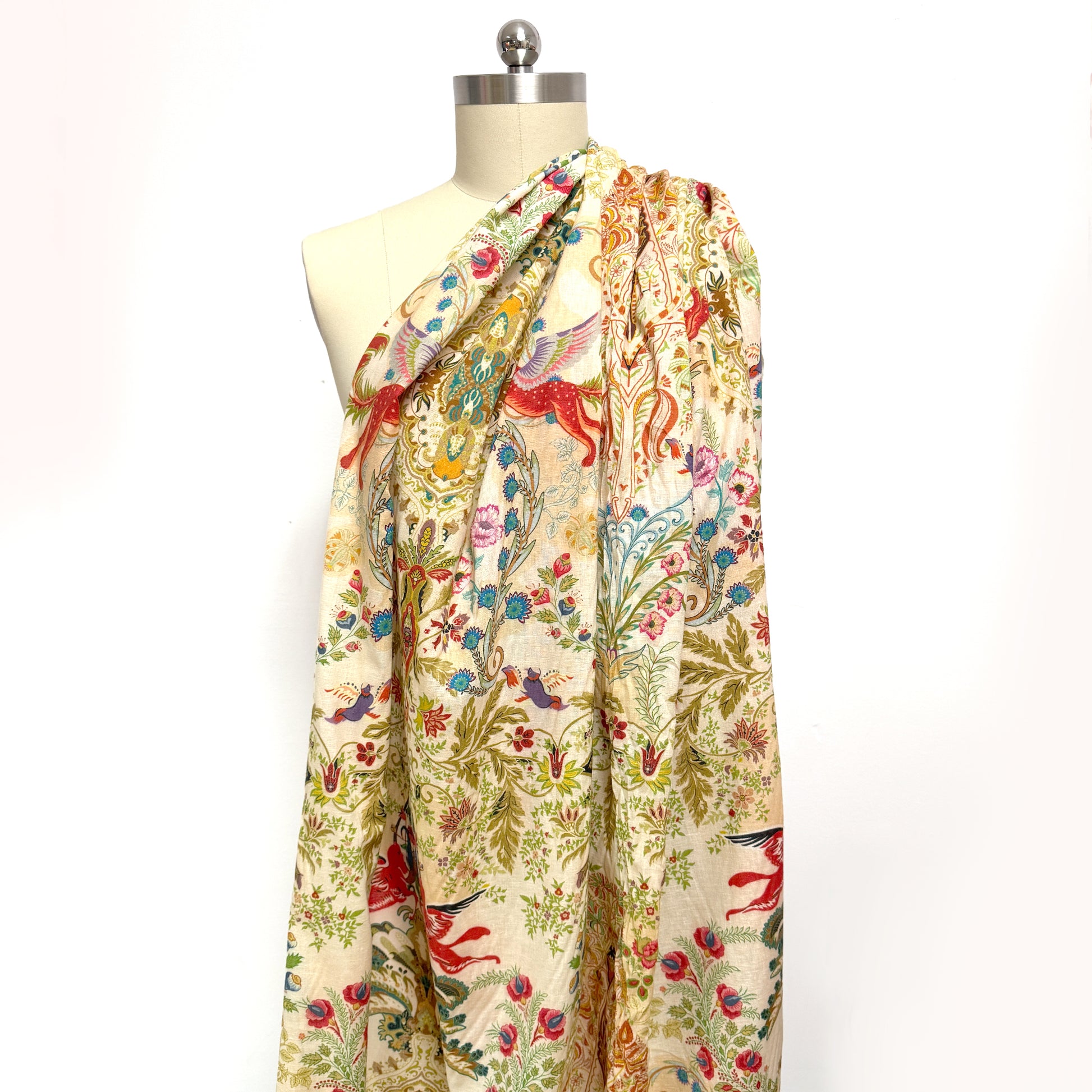 Italian 'mythic garden' printed linen dressweight woven