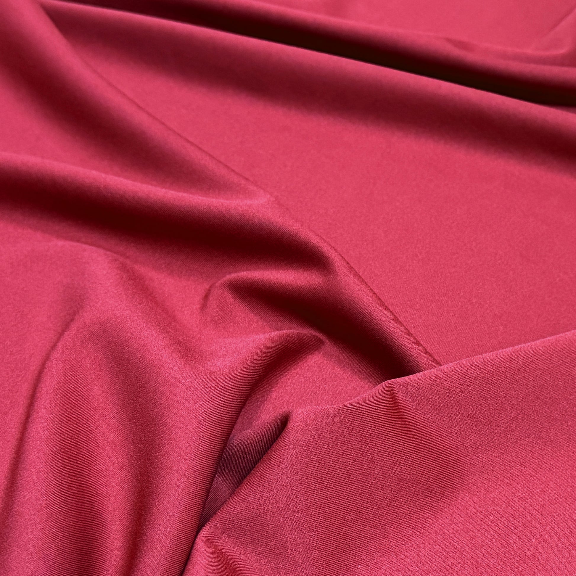 essential scuba knit - cranberry