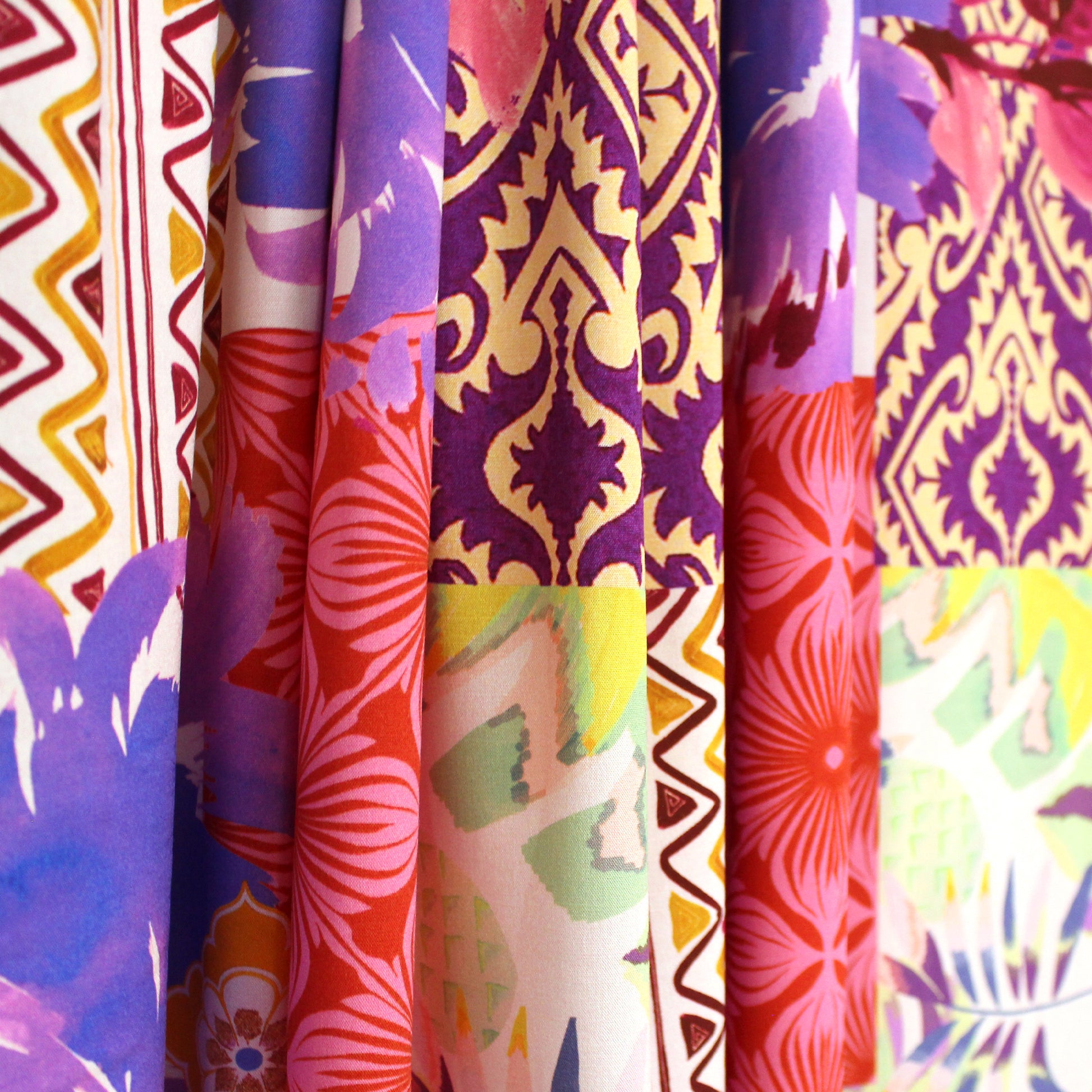 'resort patchwork' printed stretch viscose poplin