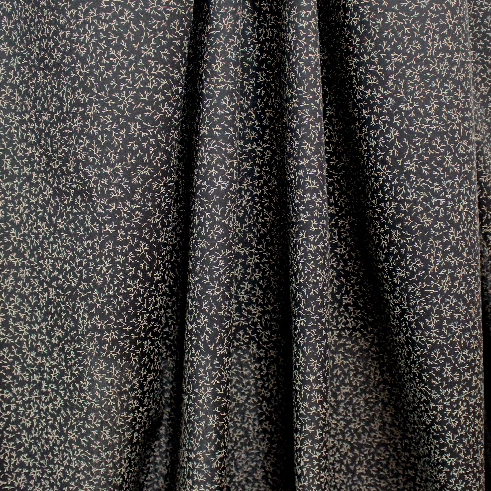 Italian 'midnight sprigs' cotton poplin