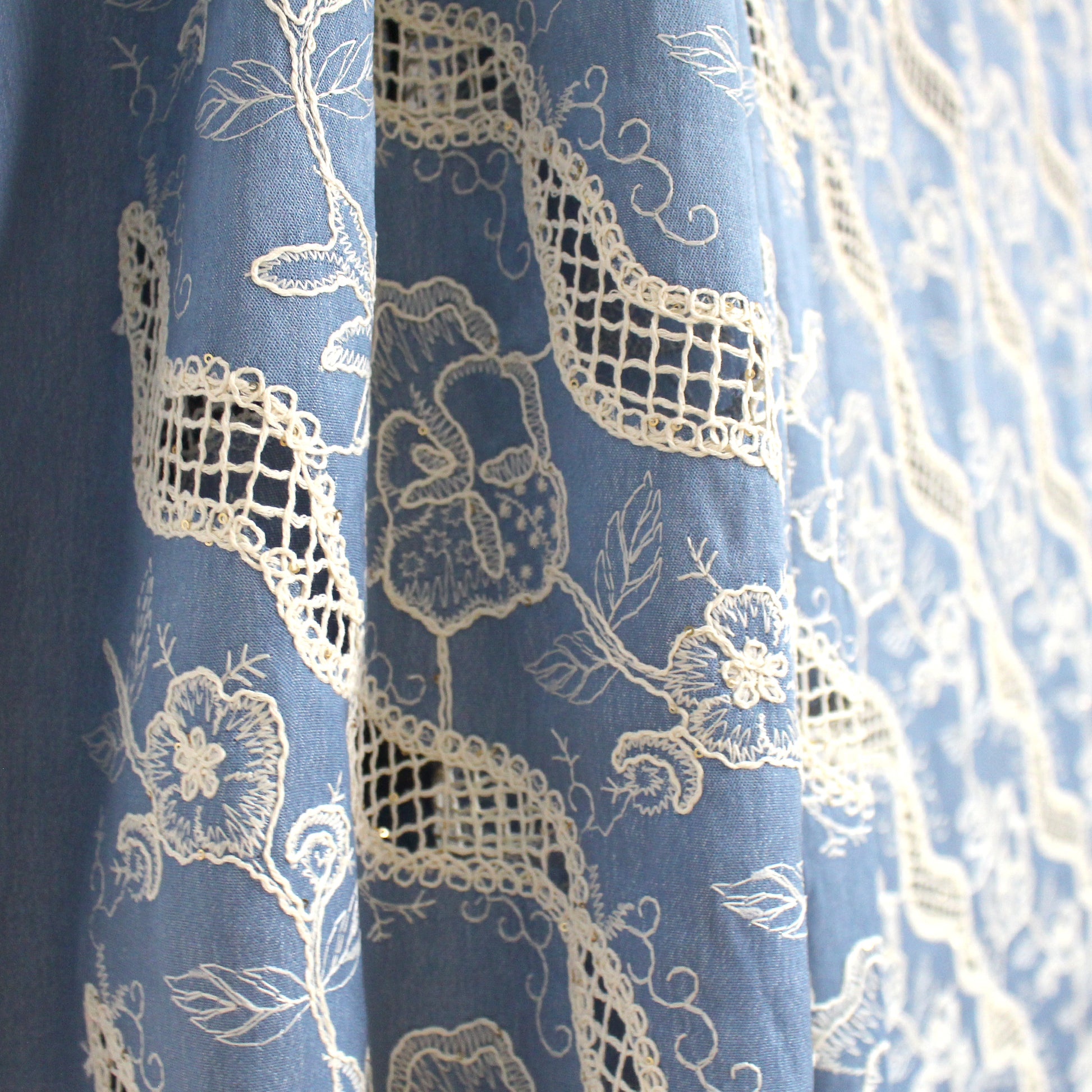 'milky way' embroidered, sequined denim - sky