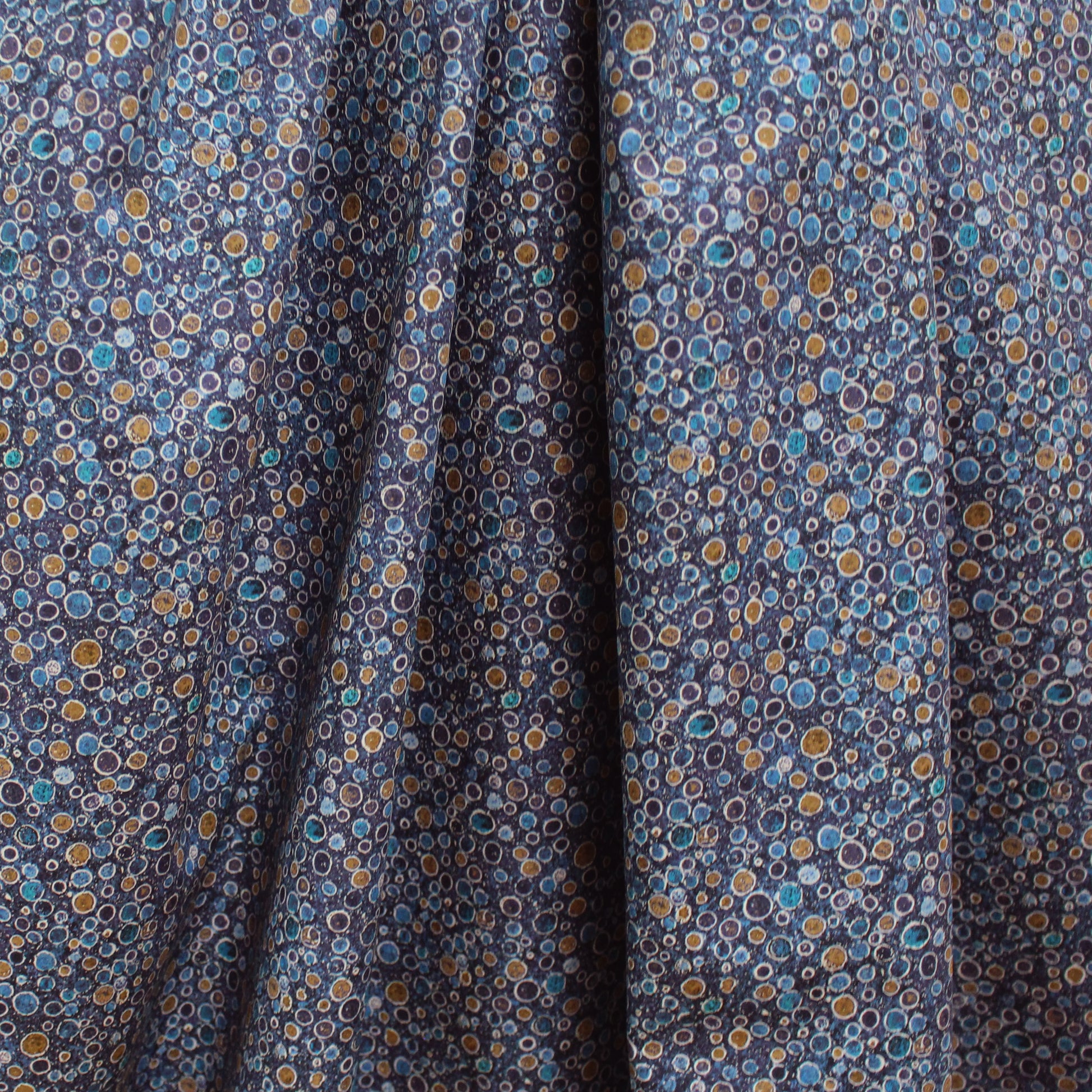 Italian 'fizz' cotton shirting