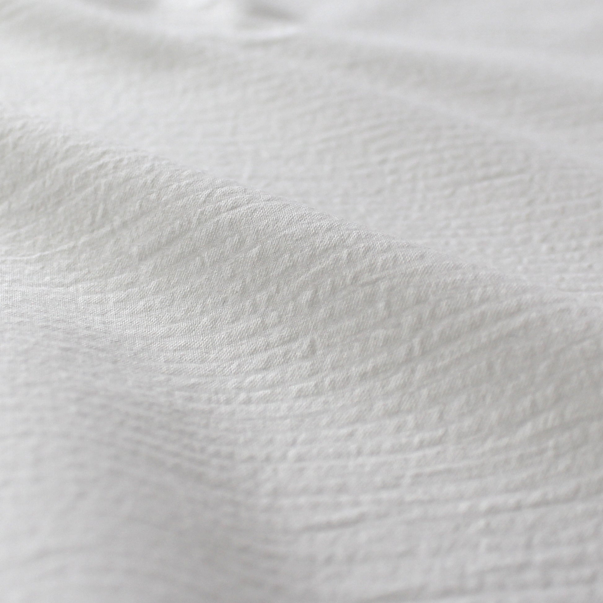 'weekender' all-cotton stripe seersucker - white/white