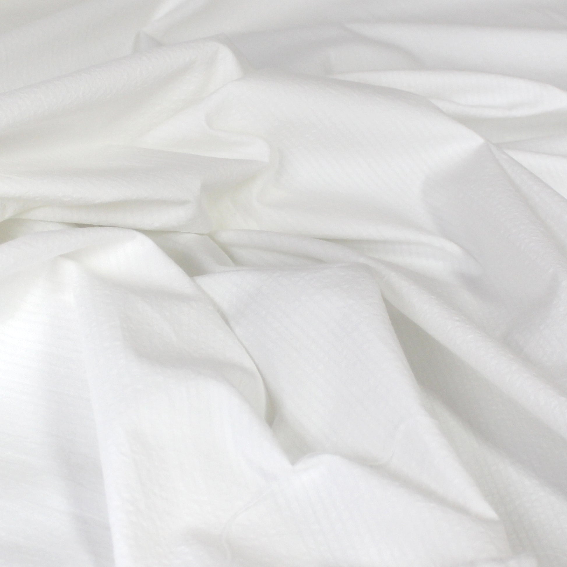 'weekender' all-cotton stripe seersucker - white/white