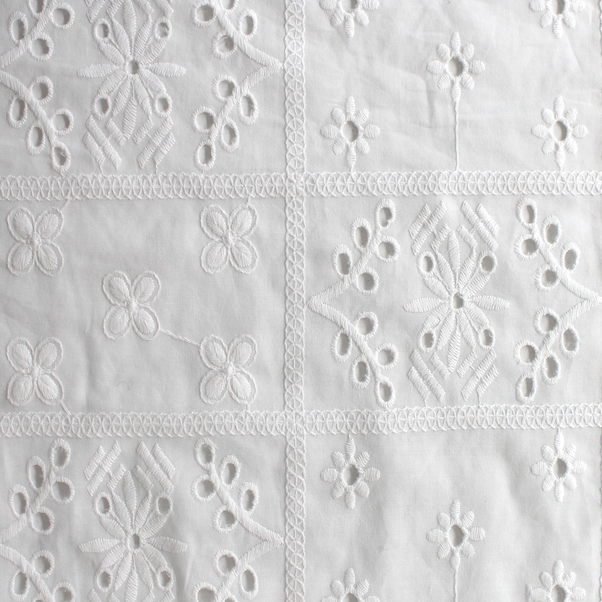 'flower patch' embroidered all-cotton eyelet