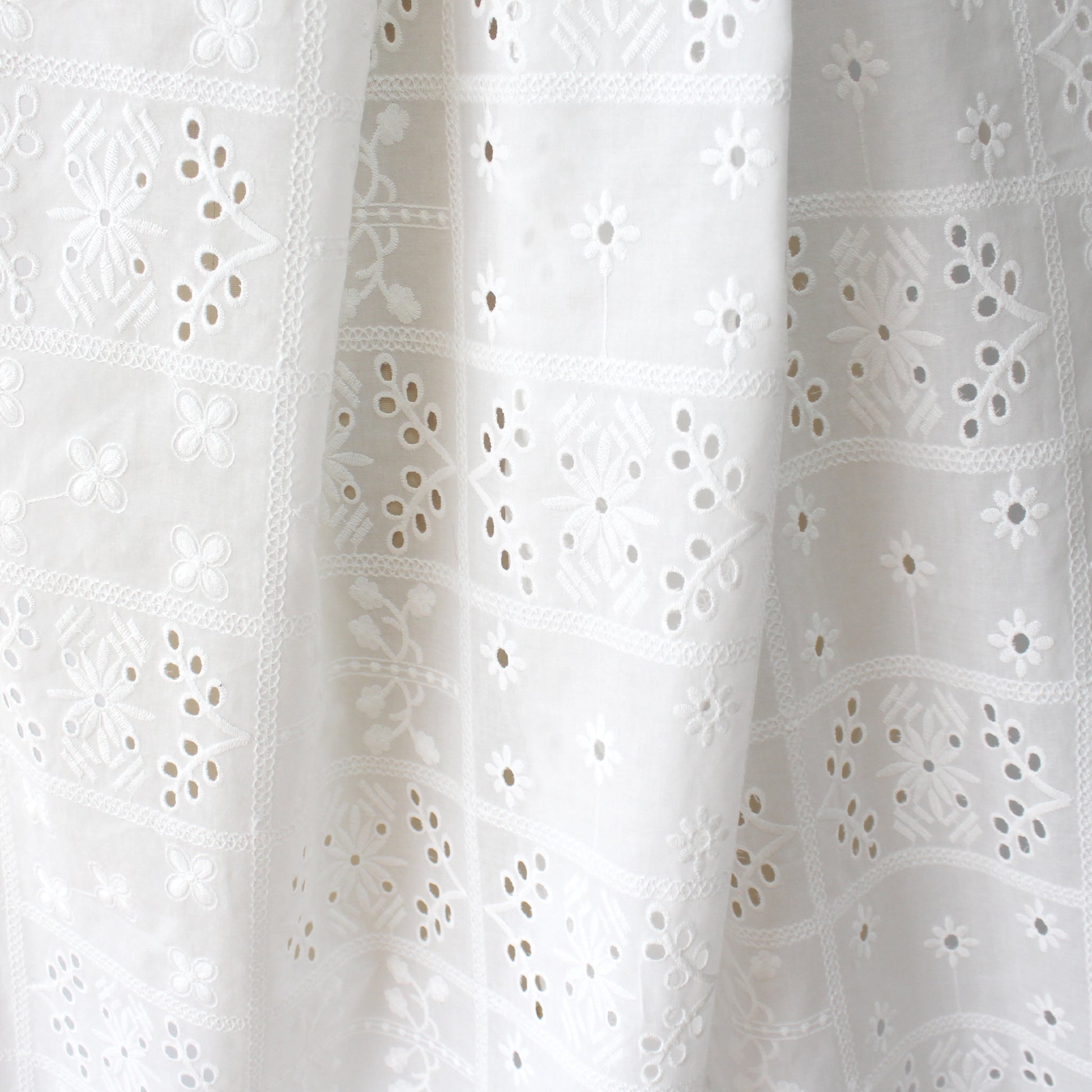 'flower patch' embroidered all-cotton eyelet