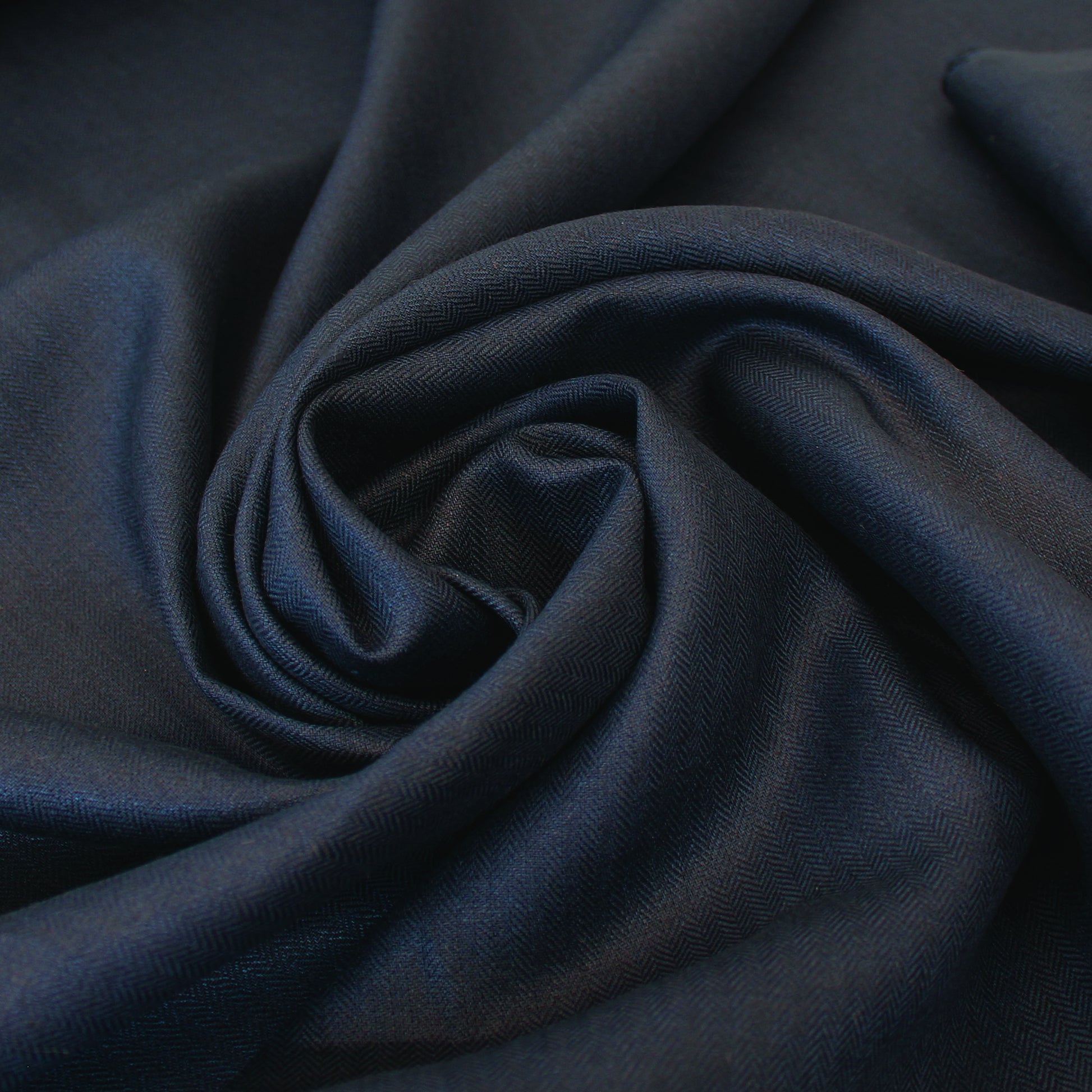 European linen mid-weight herringbone woven - navy