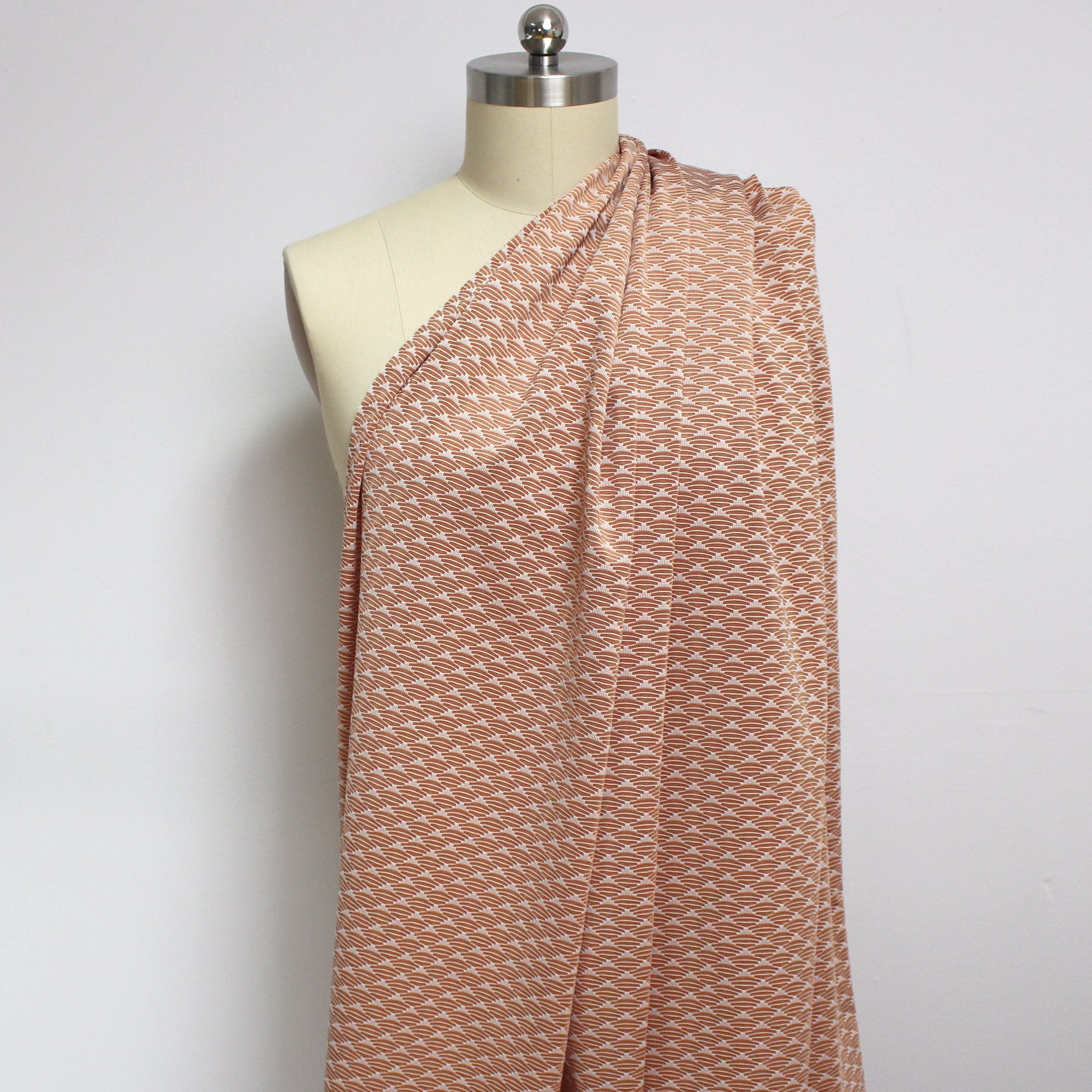 French 'pink shell' novelty knit