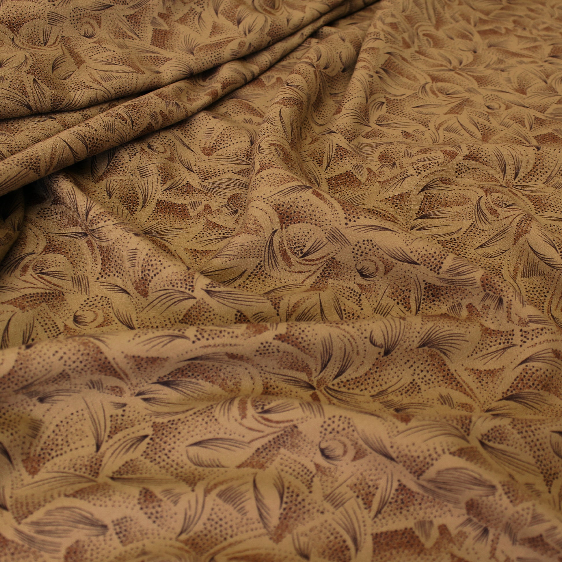 Italian 'stipple and line' virgin wool dressweight woven