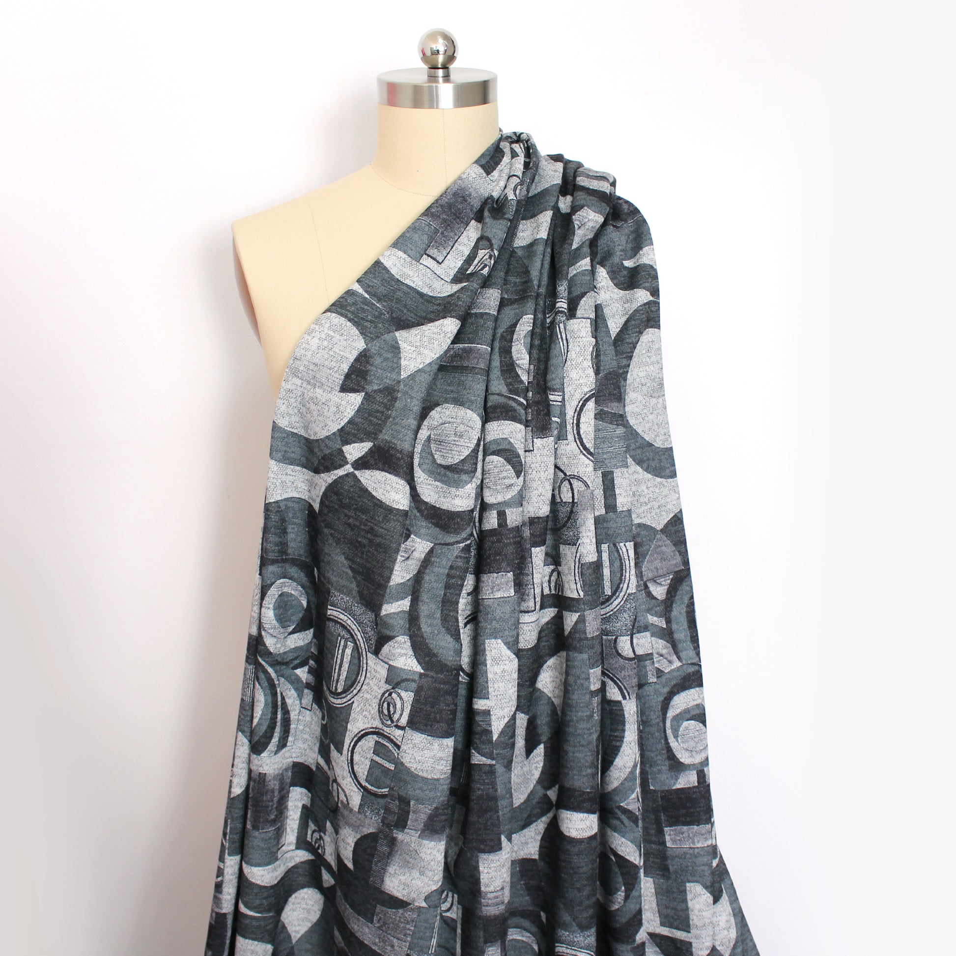 'cubist clips' light and drapey sweater knit
