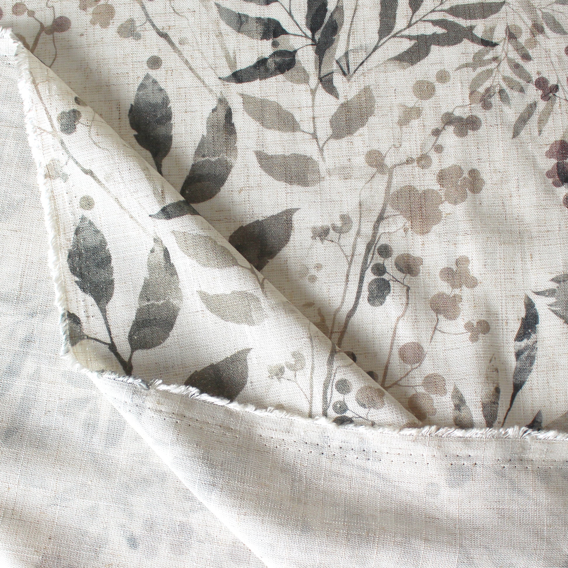 'olive leaf' linen dressweight woven, Oeko-Tex cert.