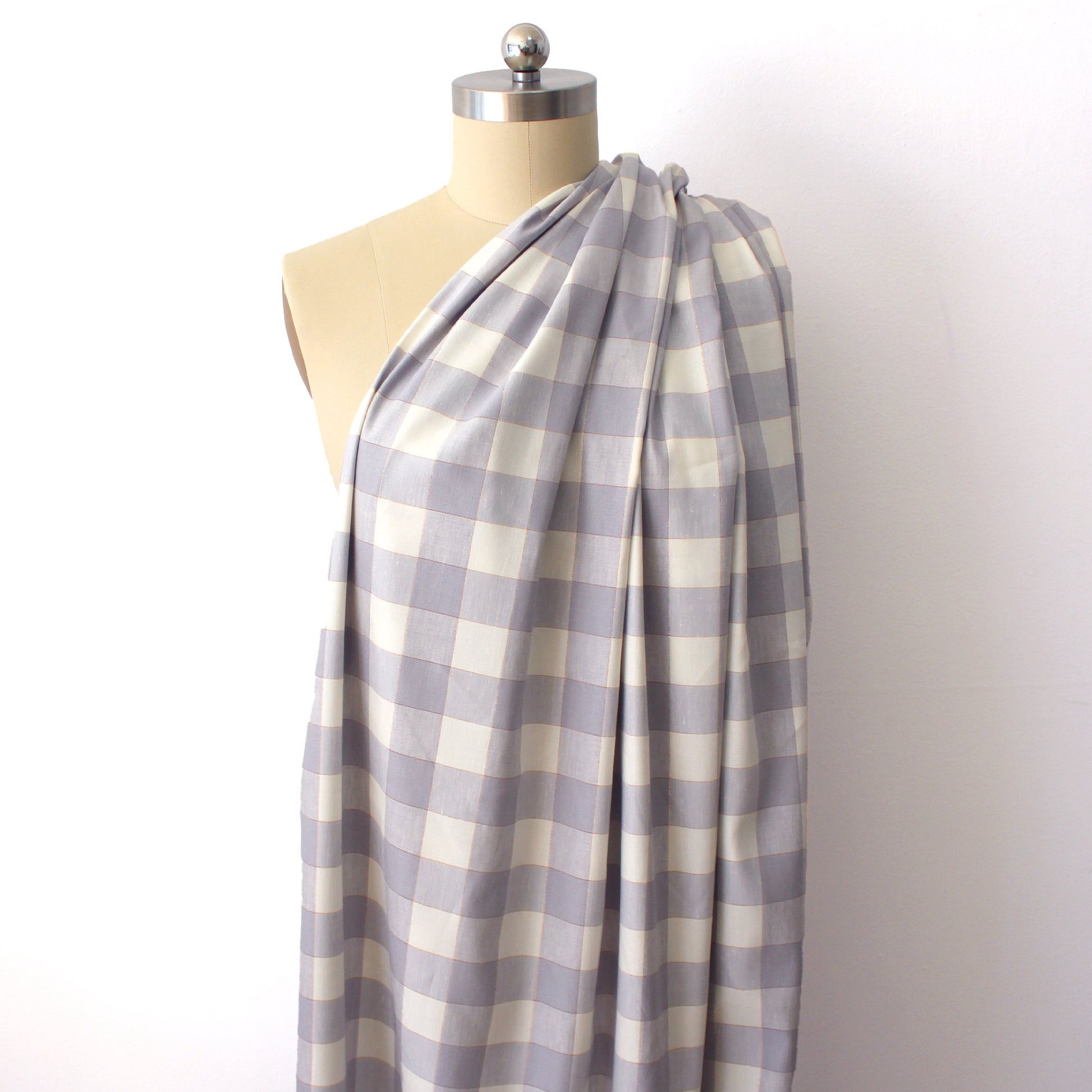 European buffalo check linen stretch woven - cool gray/rose gold