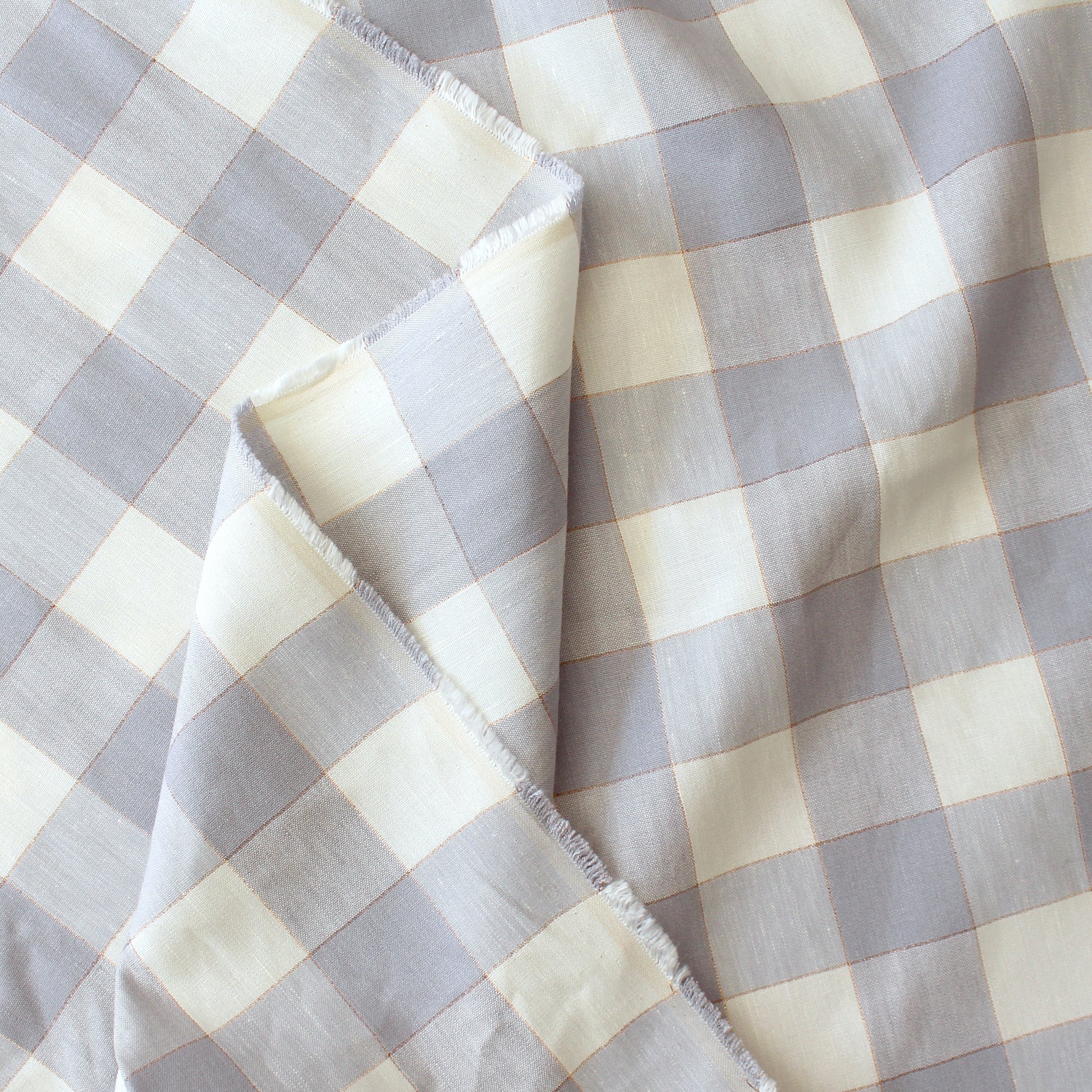 European buffalo check linen stretch woven - cool gray/rose gold