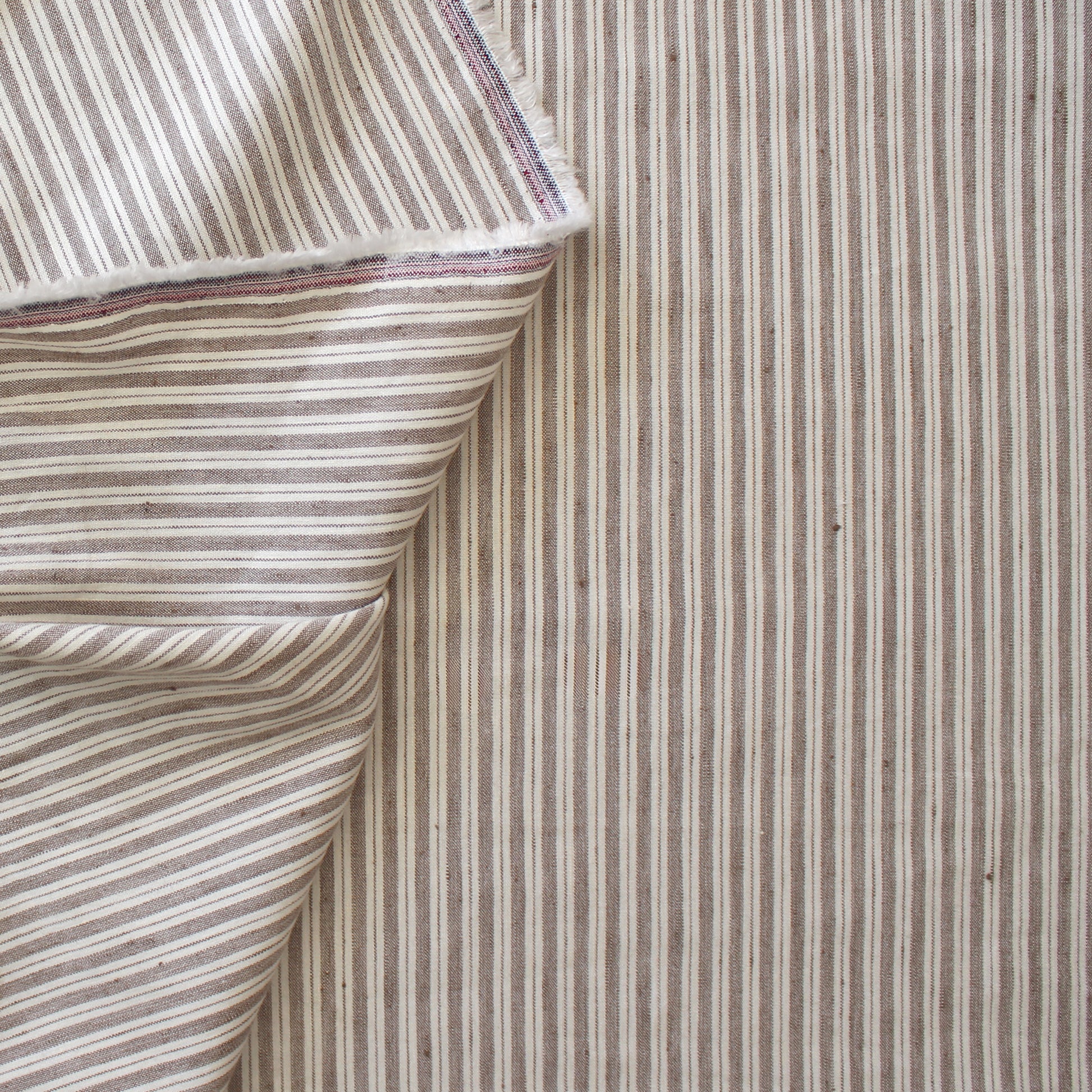 European varying stripe linen/rayon stretch woven