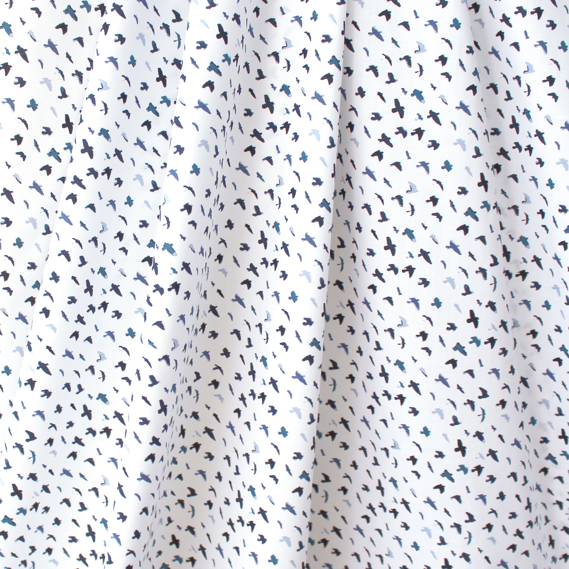 Italian 'petite birds' stretch cotton poplin