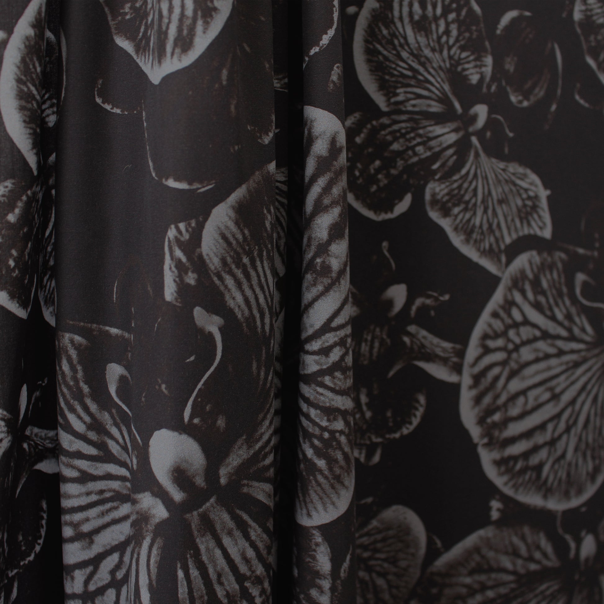 Italian 'night orchid' cotton shirting