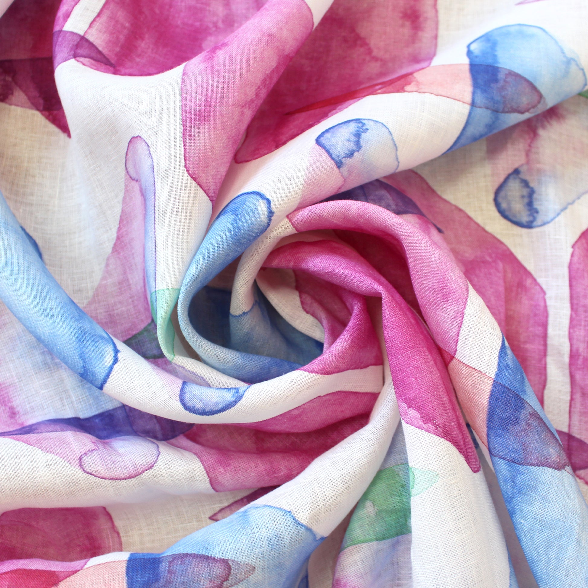 European 'painted shapes' slub linen woven