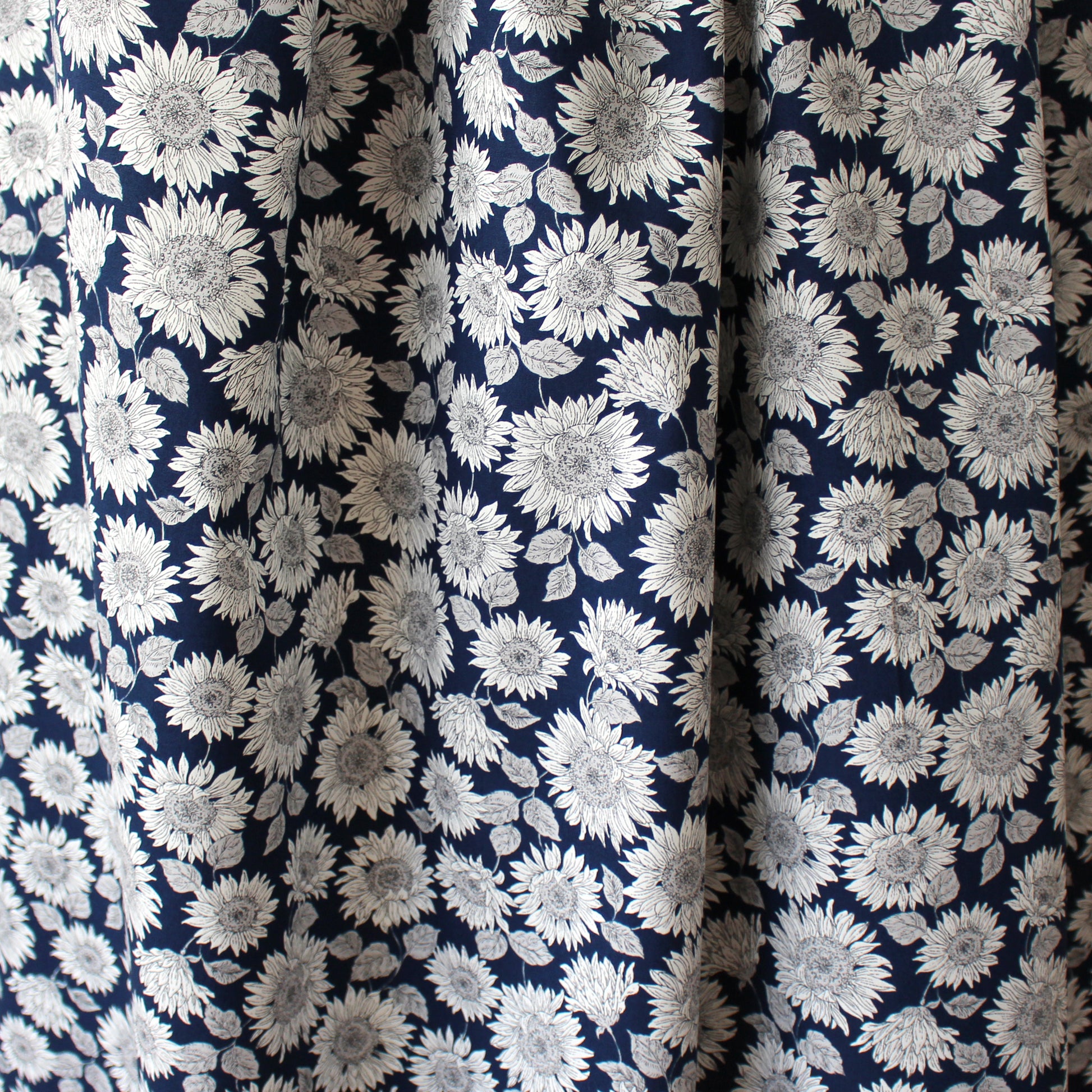 Japanese Sevenberry 'sunflowers' cotton shirting