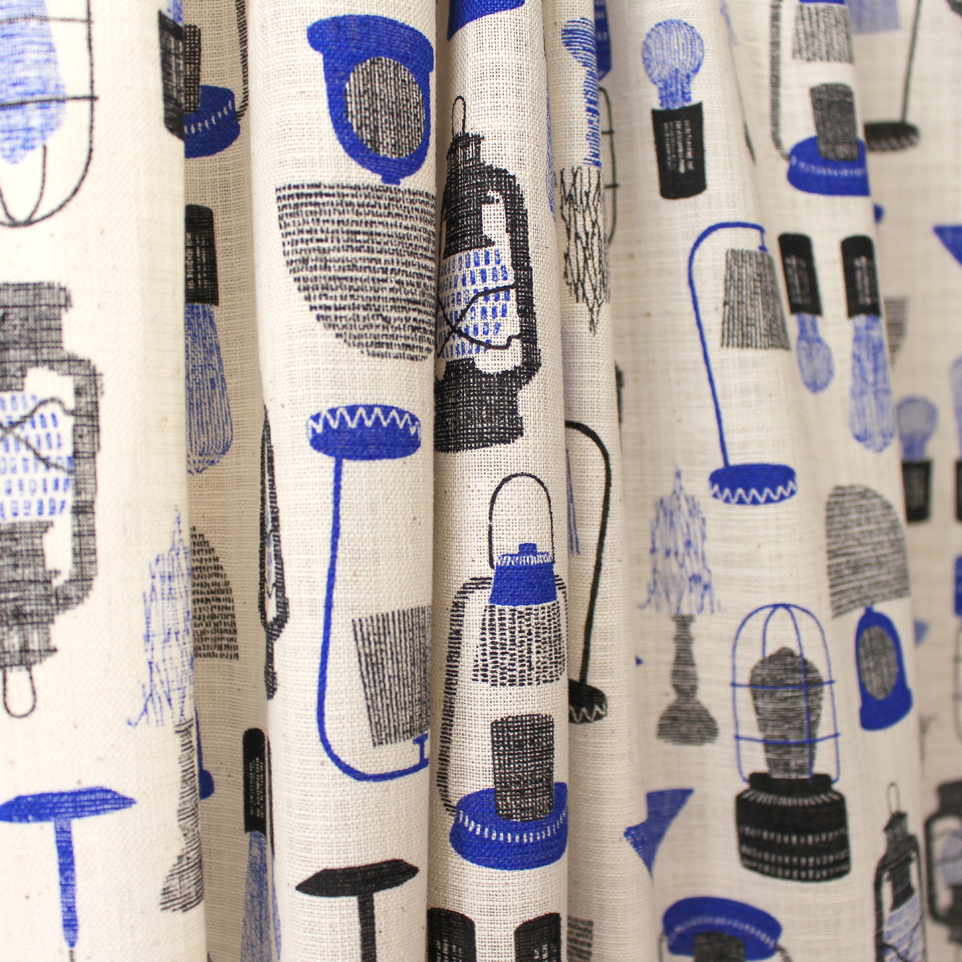 Japanese Sevenberry 'lantern's light' homespun cotton