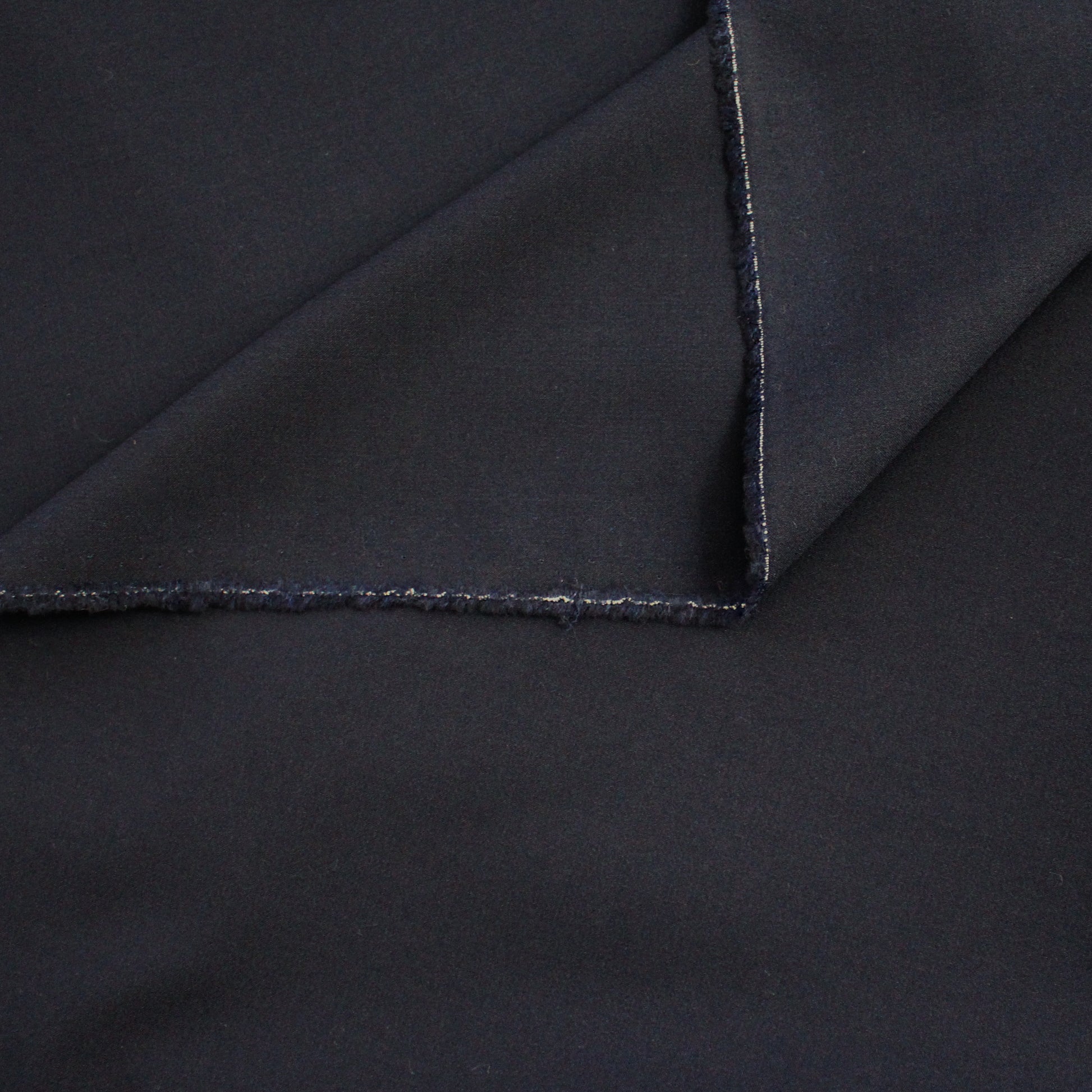 Italian luxury 'coat of arms' windproof wool suiting